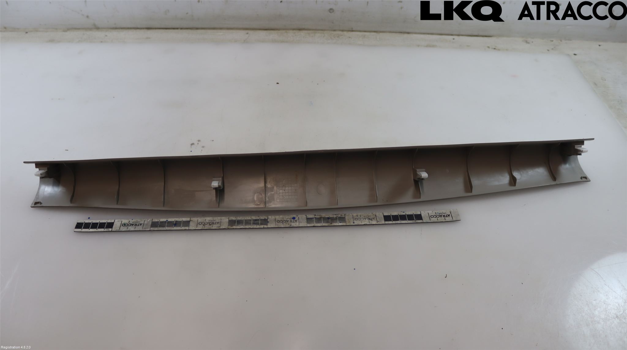 Nissan PULSAR Inrbagagerumklädsel-Golv