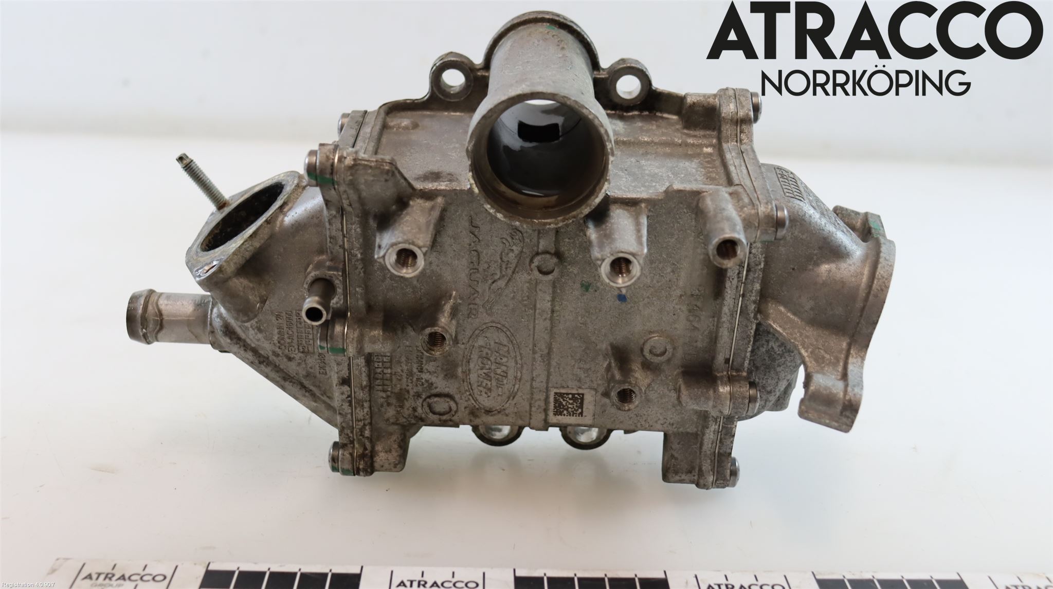 Jaguar F-PACE Avgaskylare