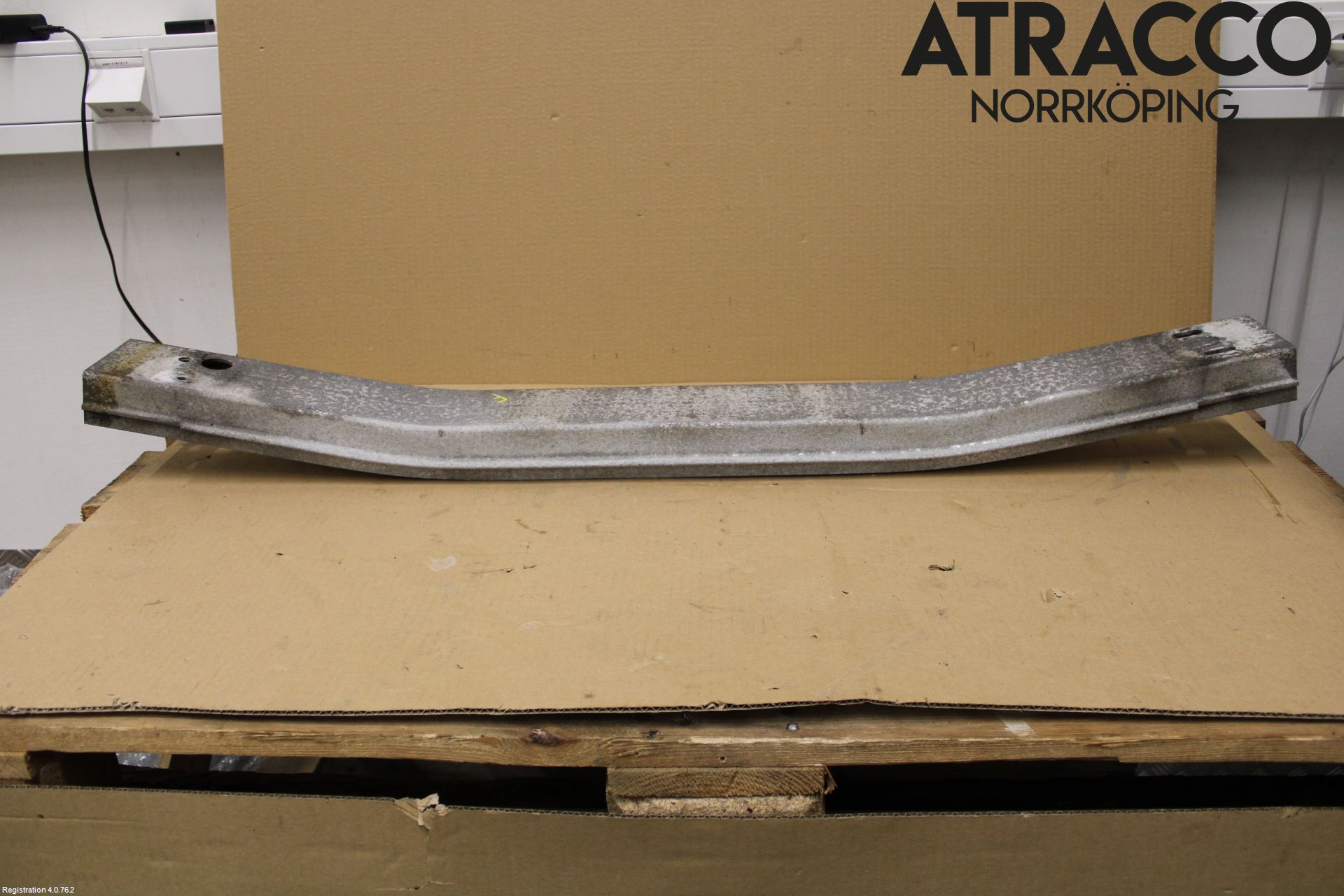 Toyota PRIUS NWH20 04-08 Stötfångarbalk Fram