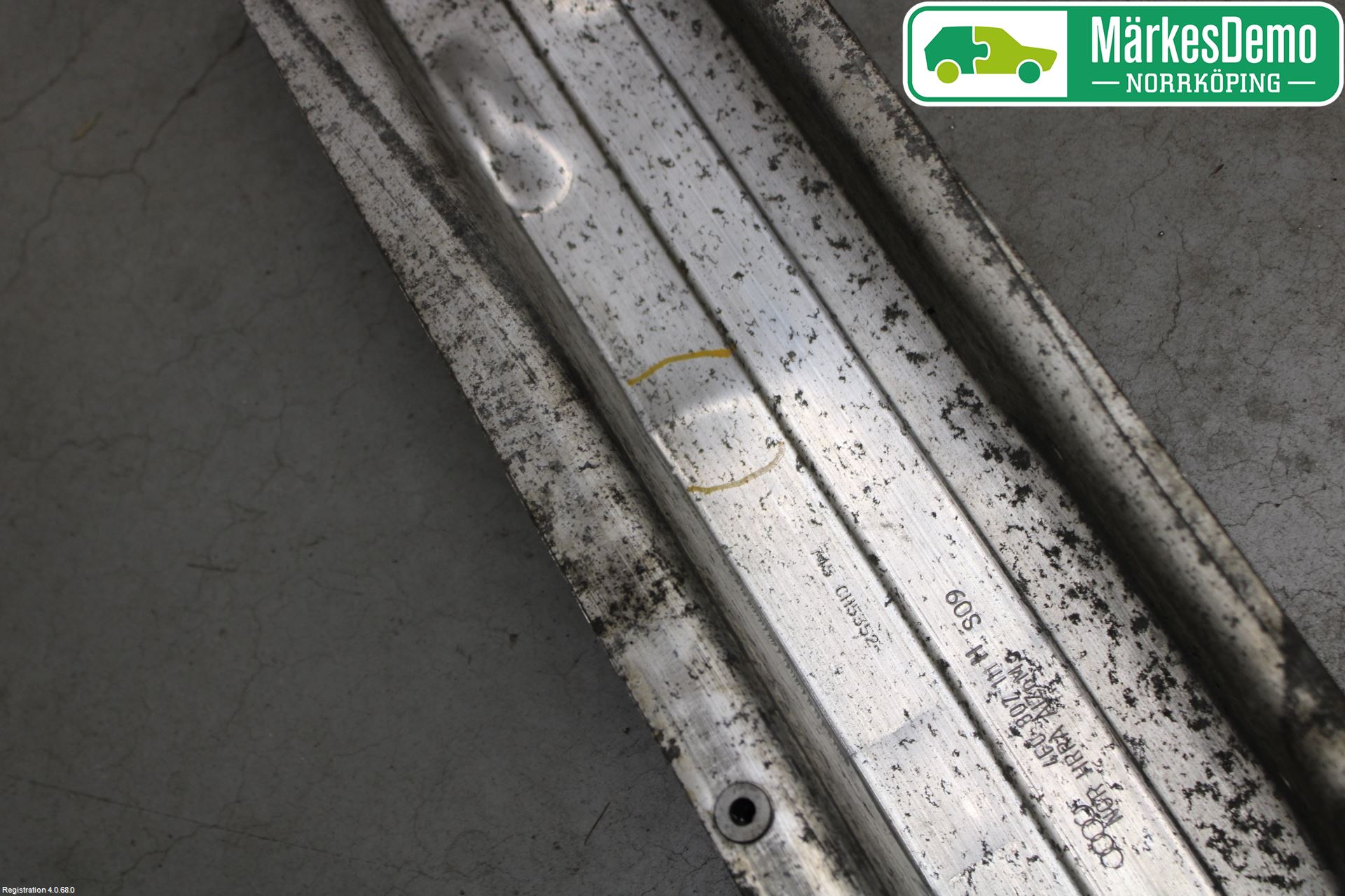 Audi A6/S6     05-11 Stötfångarbalk Fram