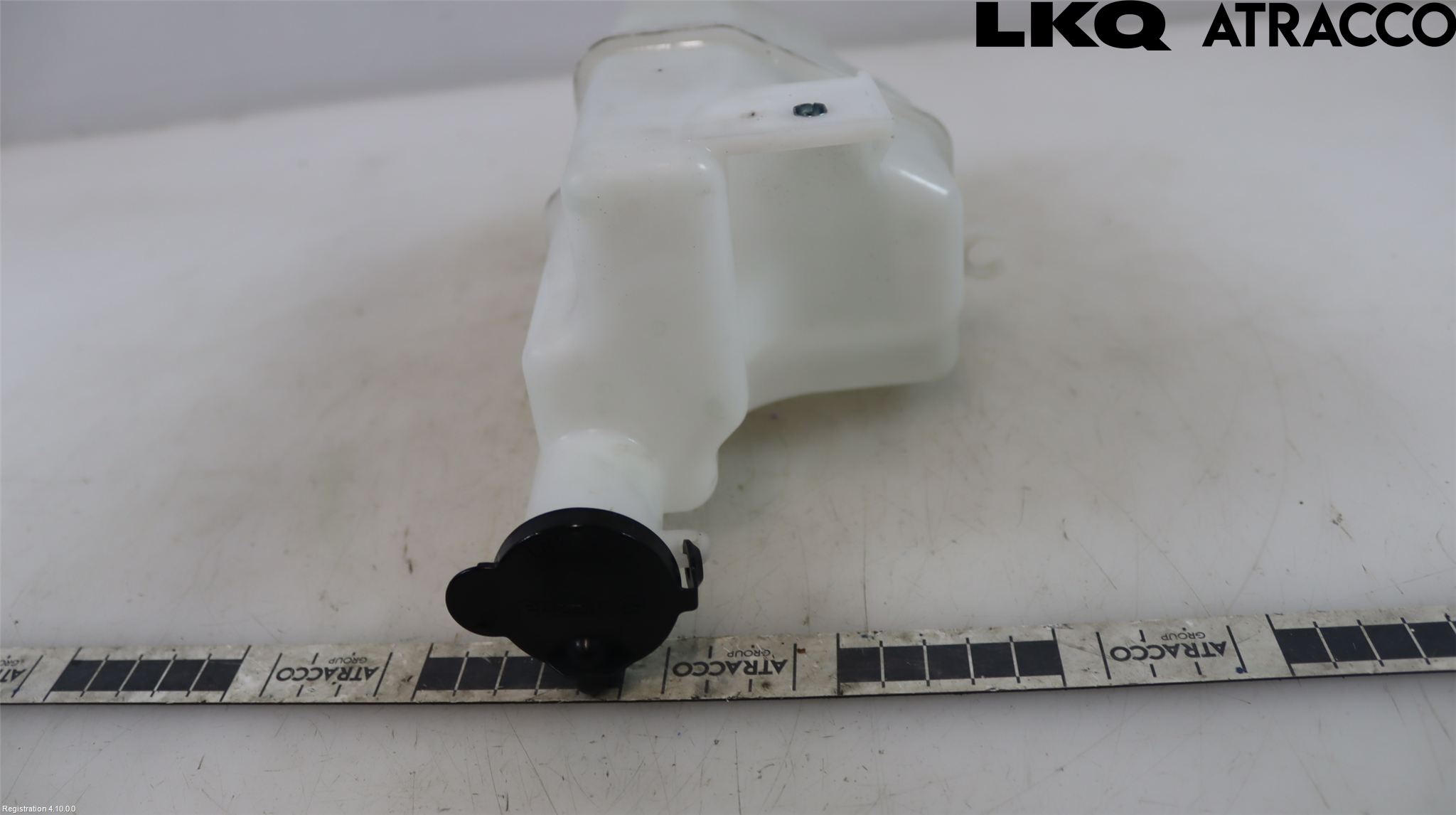 Mazda 2 (DE) 08-15 Expansionstank