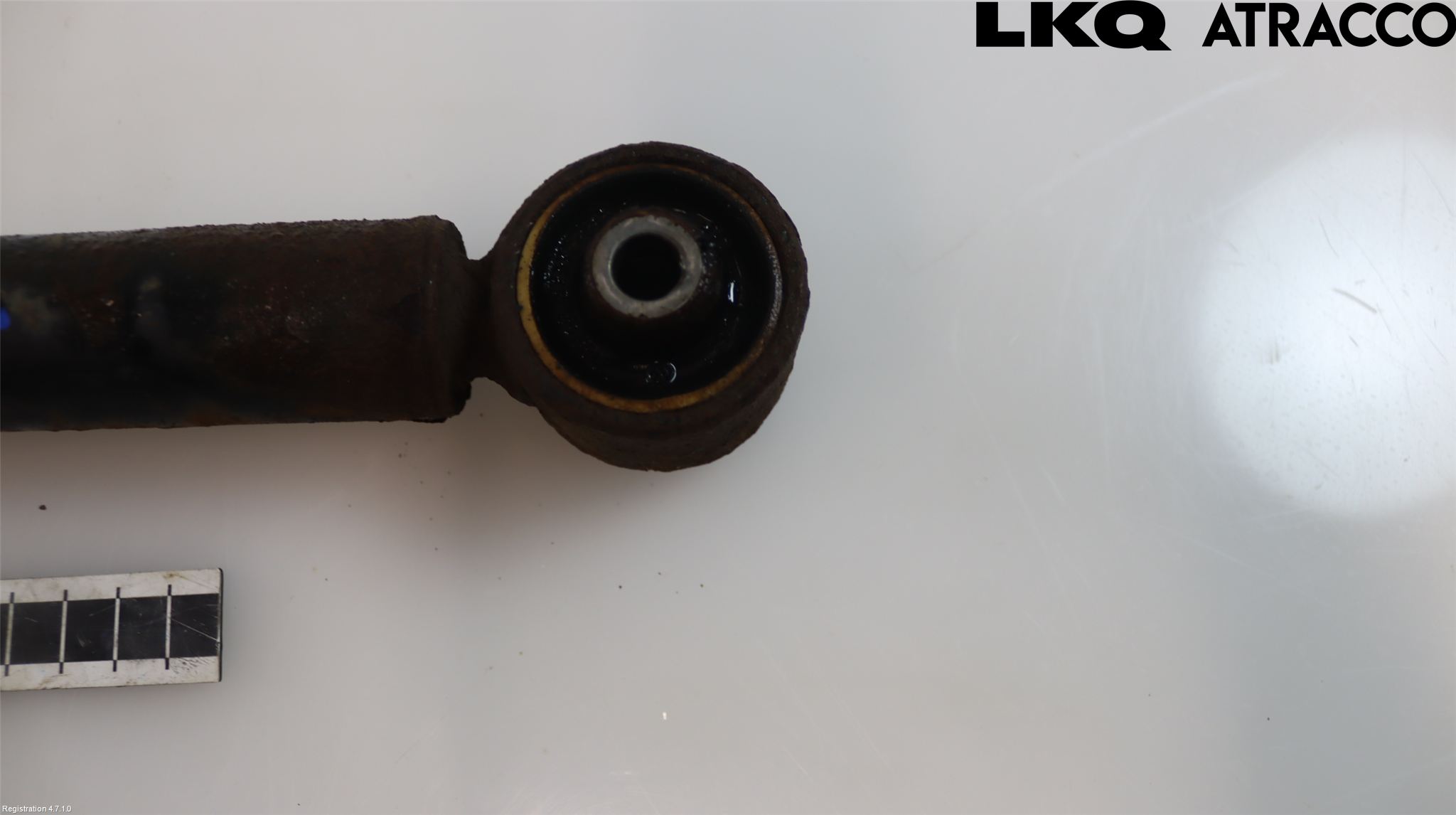 Volkswagen VW POLO 10-17 Stötdämpare Bak