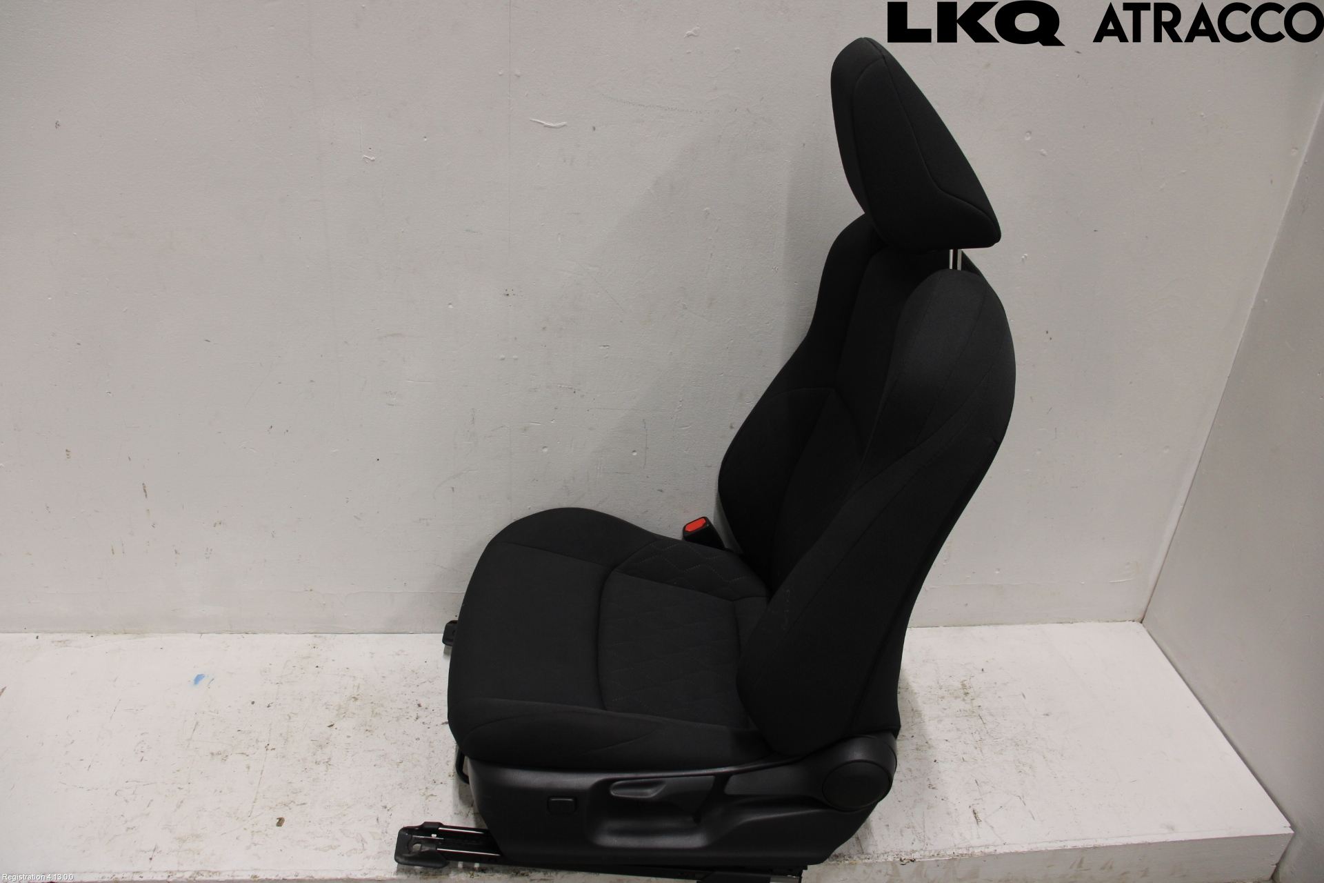 Toyota COROLLA CROSS XG10 22- Inredning Stol Fram Vä