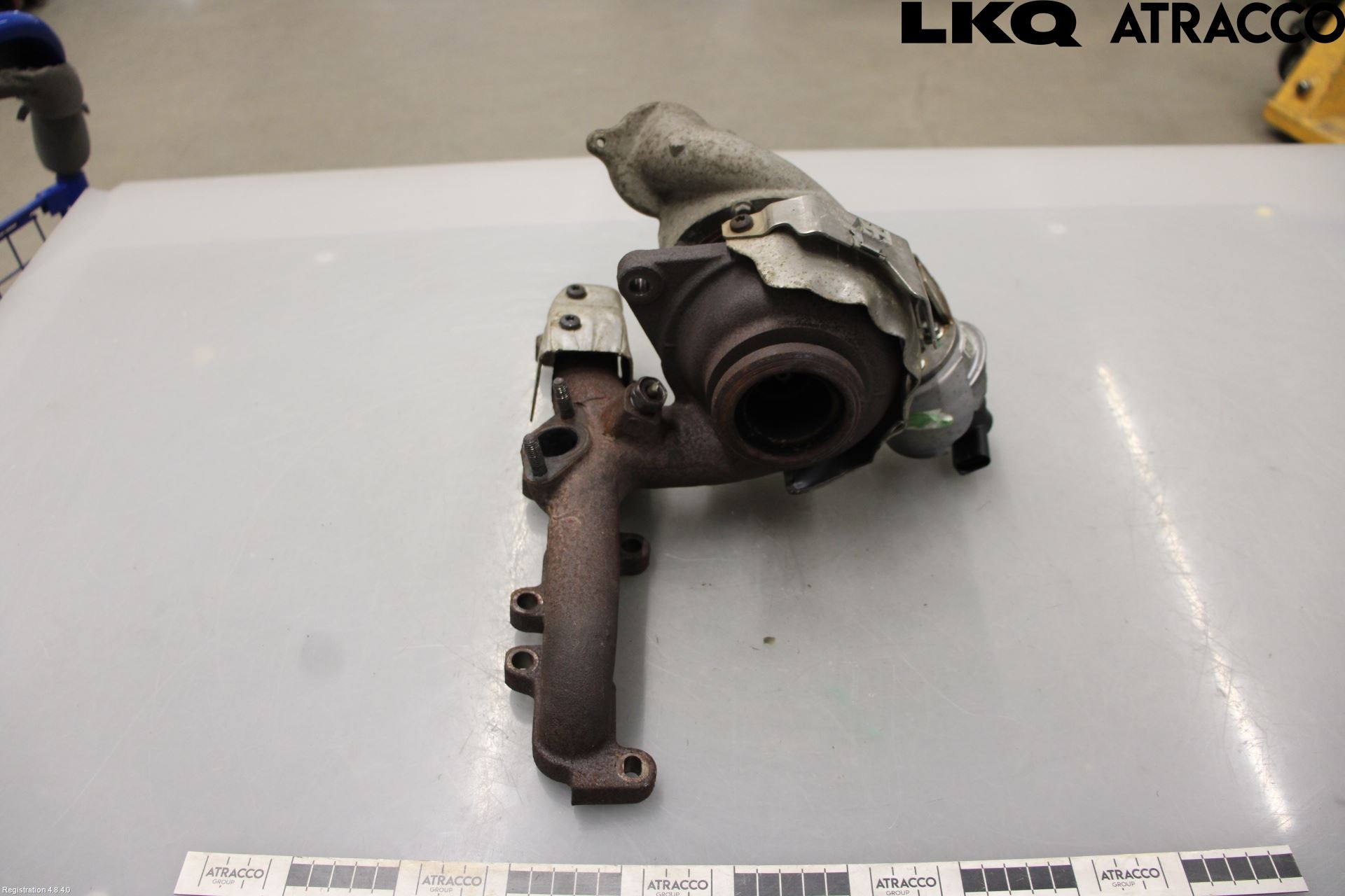 Volkswagen VW CADDY 11-15 Turboaggregat