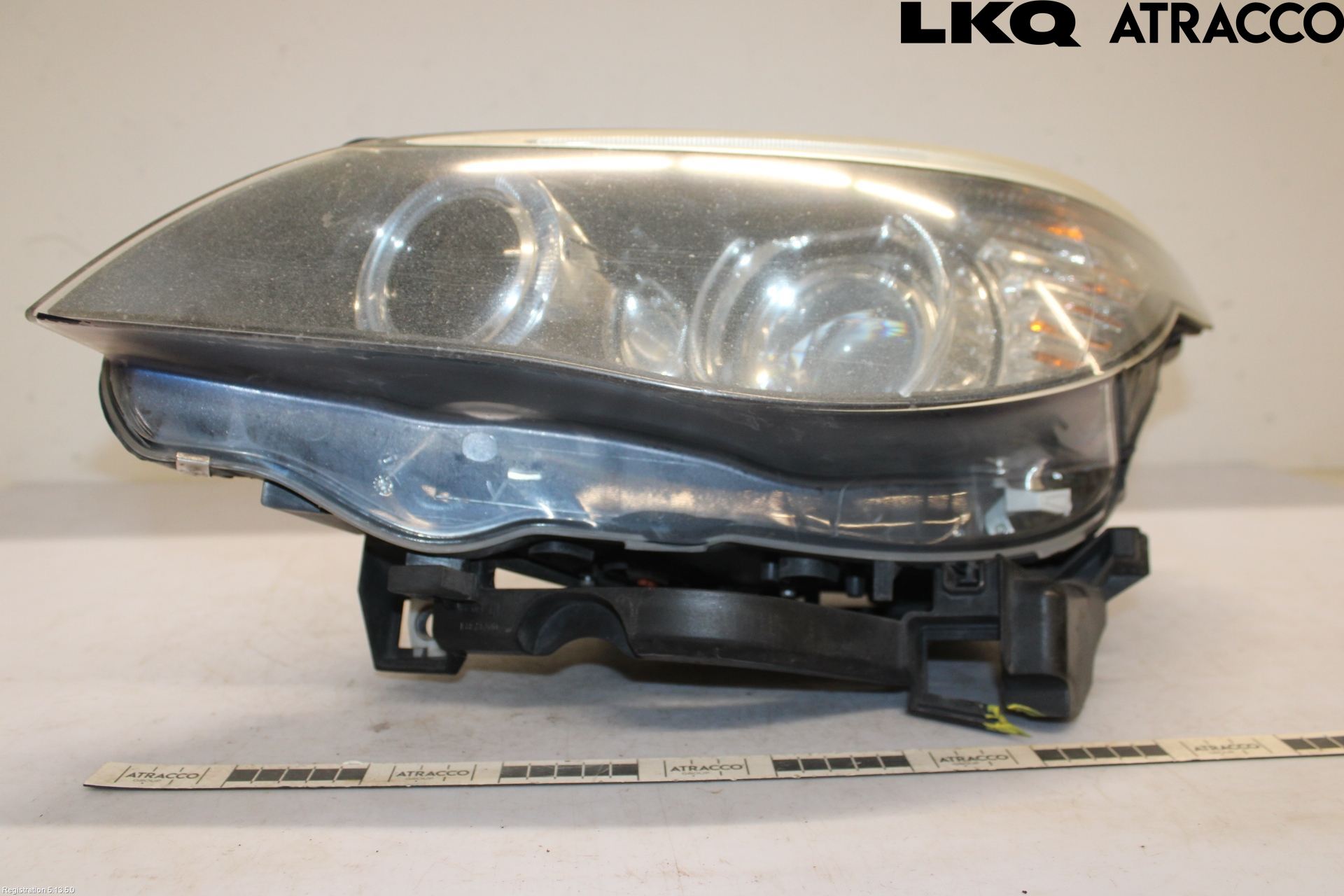 BMW 5 E60/61 Sed/Tou 02-10 Strålkastare Vänster