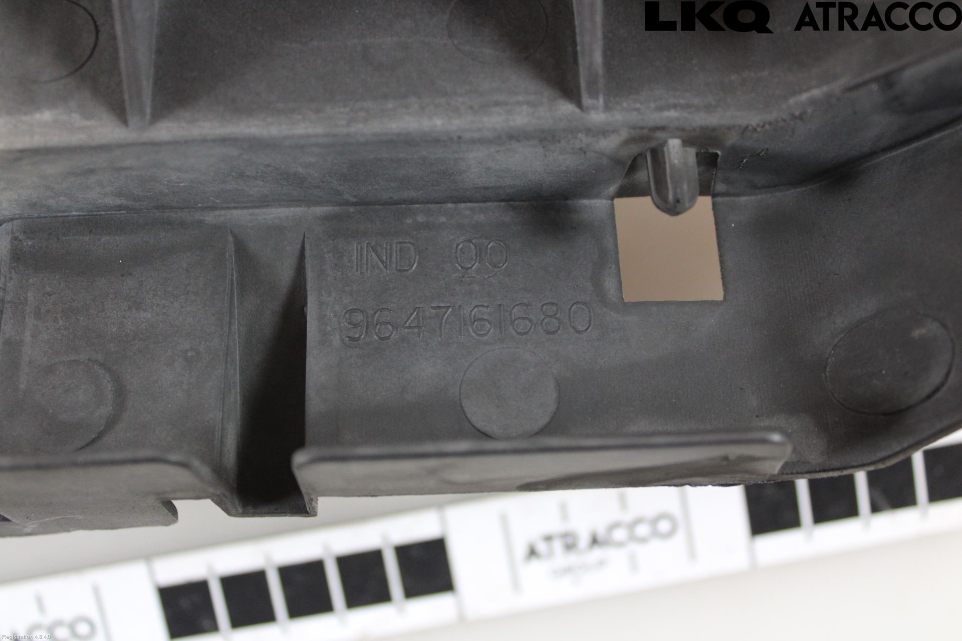 Citroen C3 -04 Front Huvlåsplåt-Balk