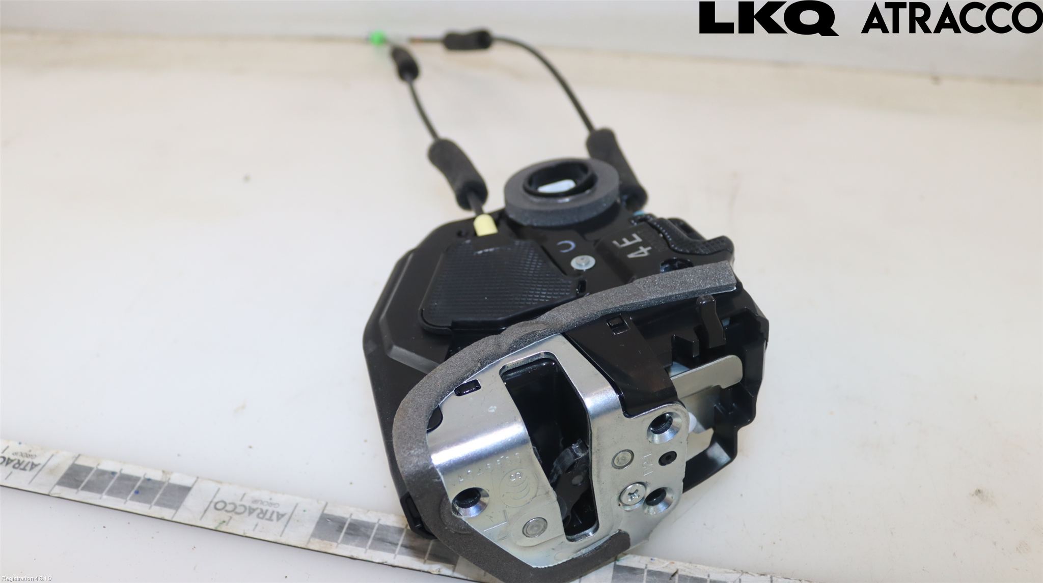 Lexus CT 200h Låskista-Dörrlås