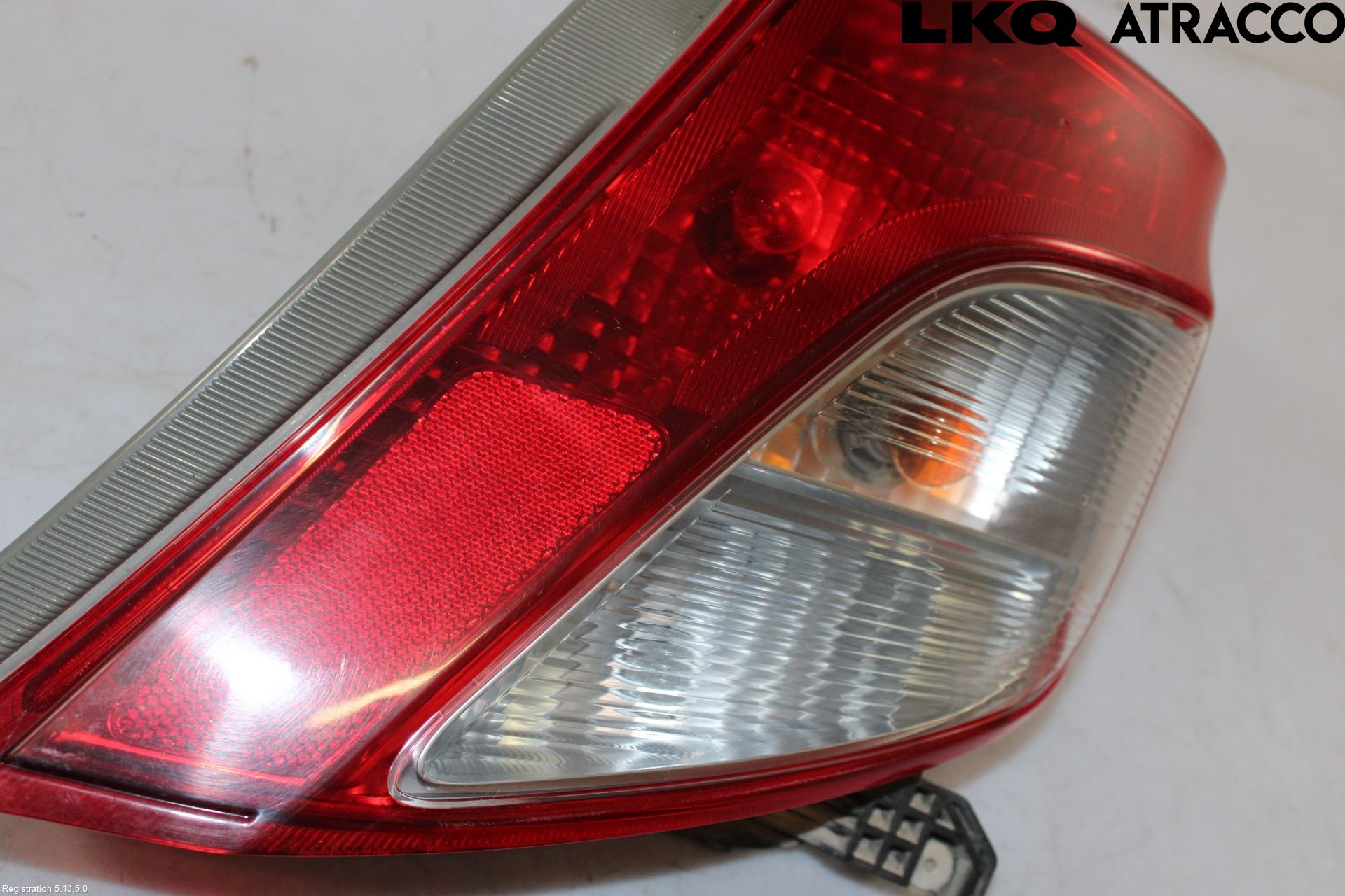 Toyota YARIS XP130 12-14 Bakljus Höger