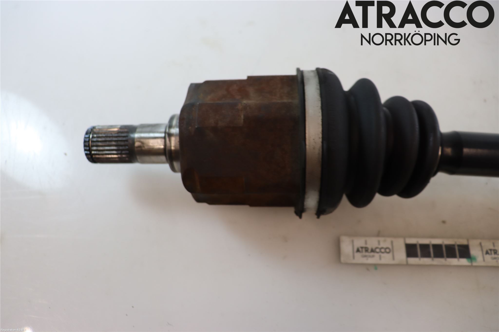 Kia CEED 06-12 Drivaxel Fram Höger