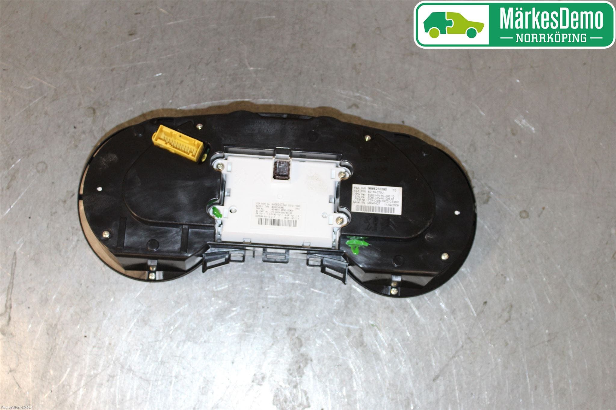 Peugeot 3008 09-16 Instrument Komb