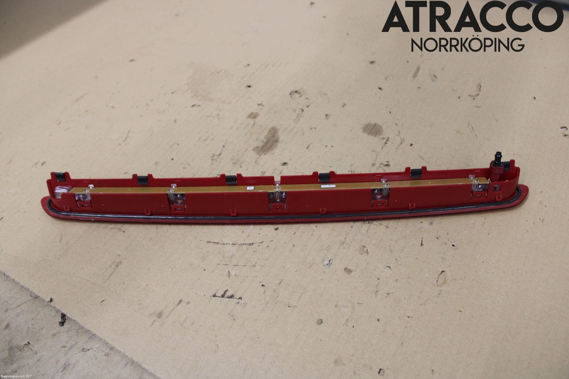 Volkswagen VW PASSAT 20-24 Bromsljus Bakruta