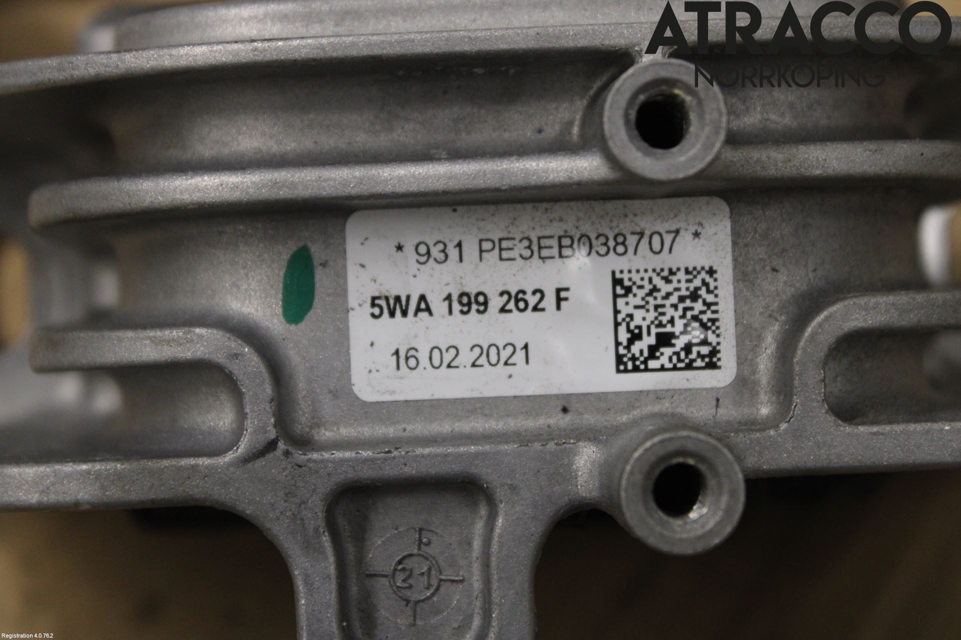 Volkswagen VW ARTEON 17- Motorfäste