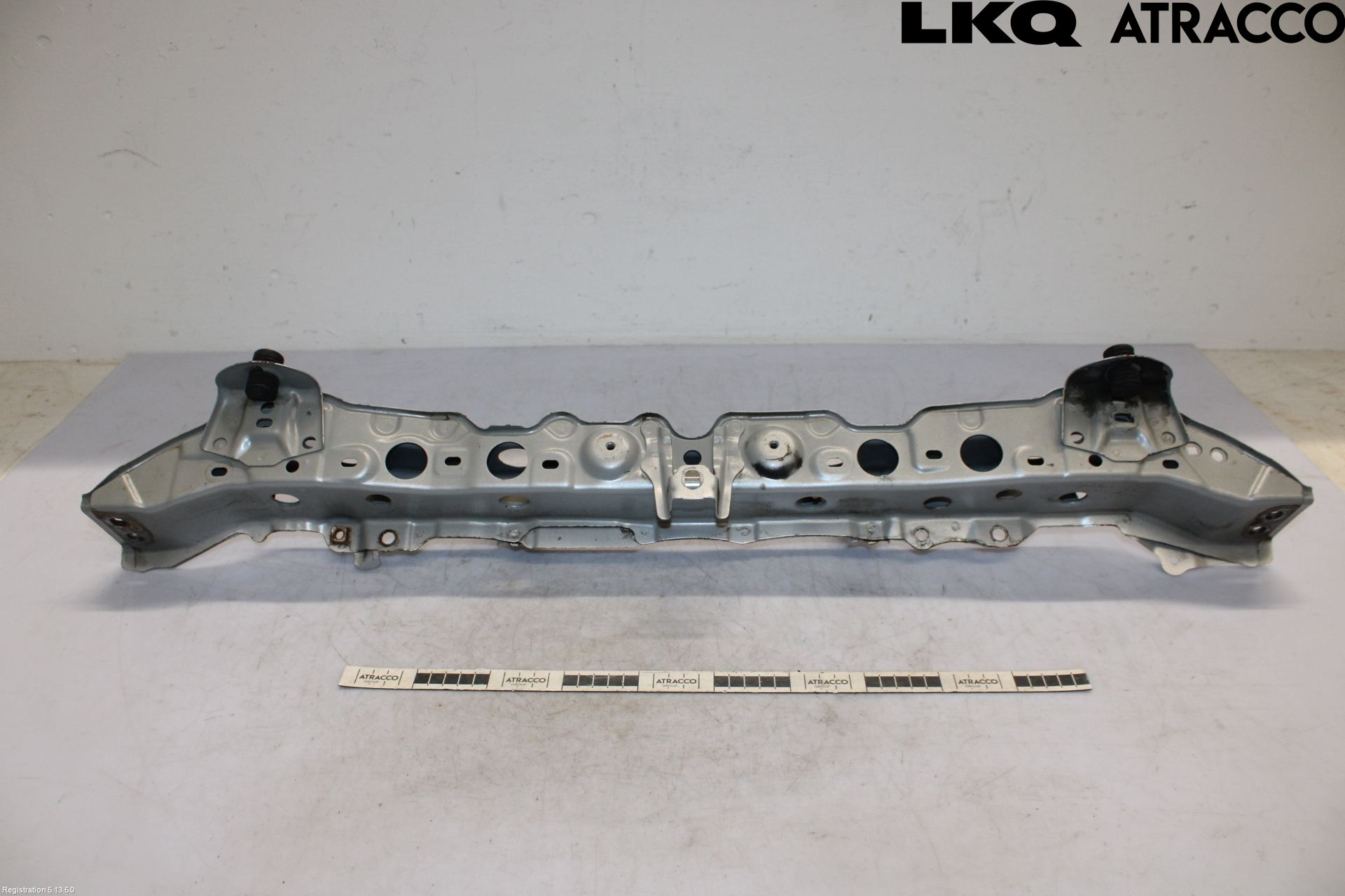 Toyota YARIS XP130 12-14 Kylarfäste-Ram-Balk