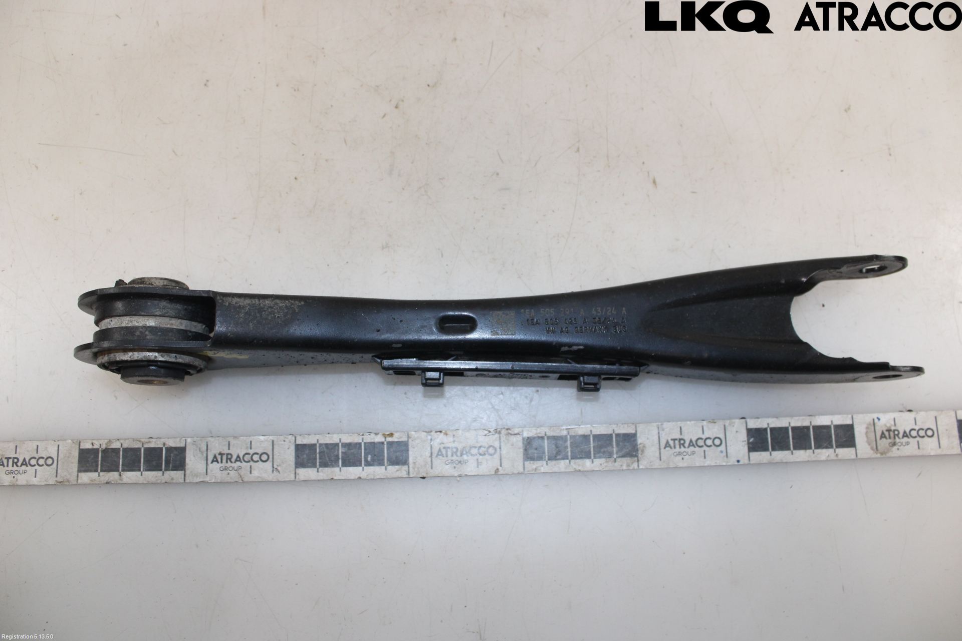 Volkswagen VW ID.7/TOURER 24- Bärarm Bak Höger