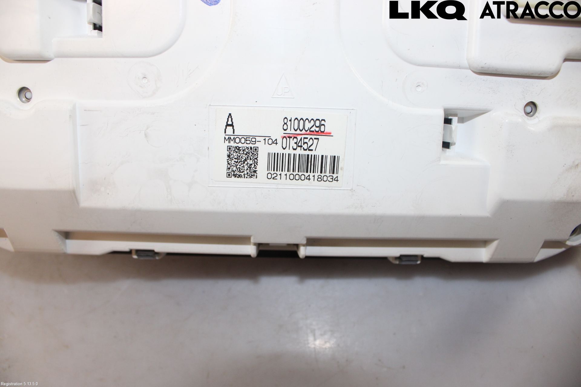 Mitsubishi OUTLANDER 13-21 Instrument Komb