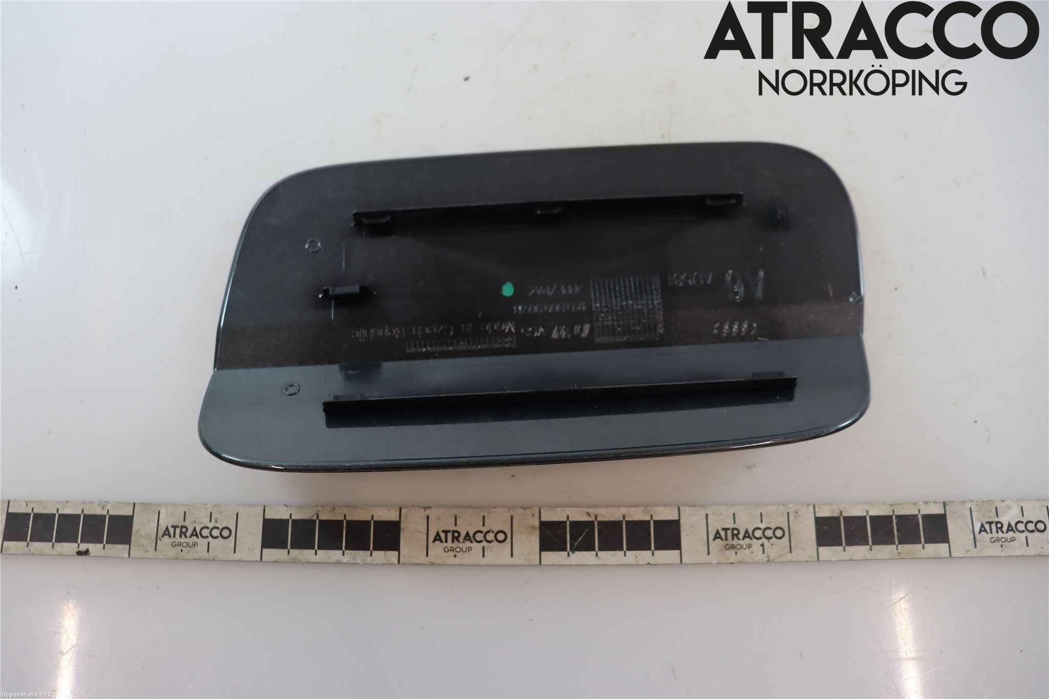 Audi A6 F2/C8 19- Tanklucka