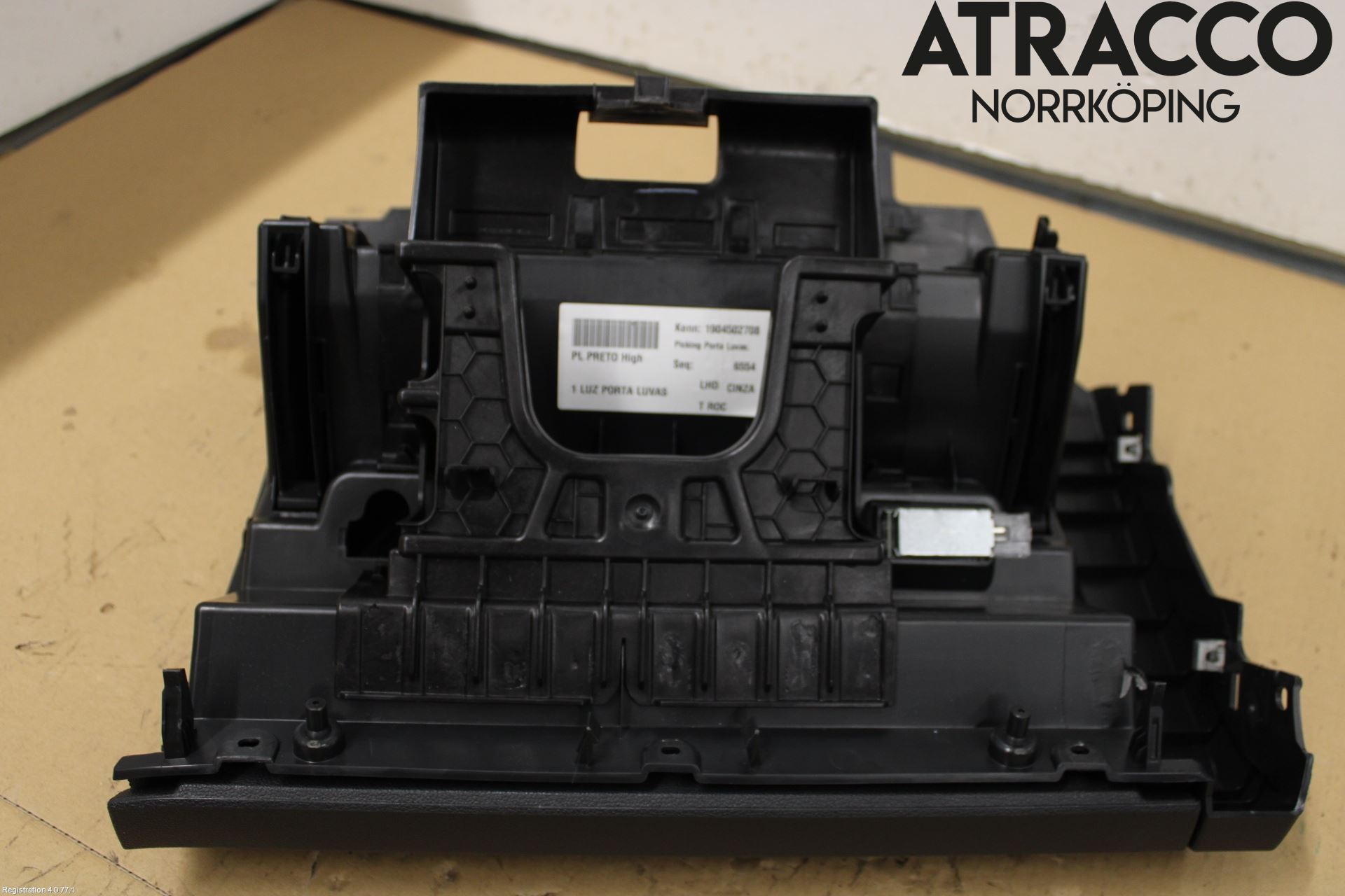 Volkswagen VW T-ROC 18- Handskfack