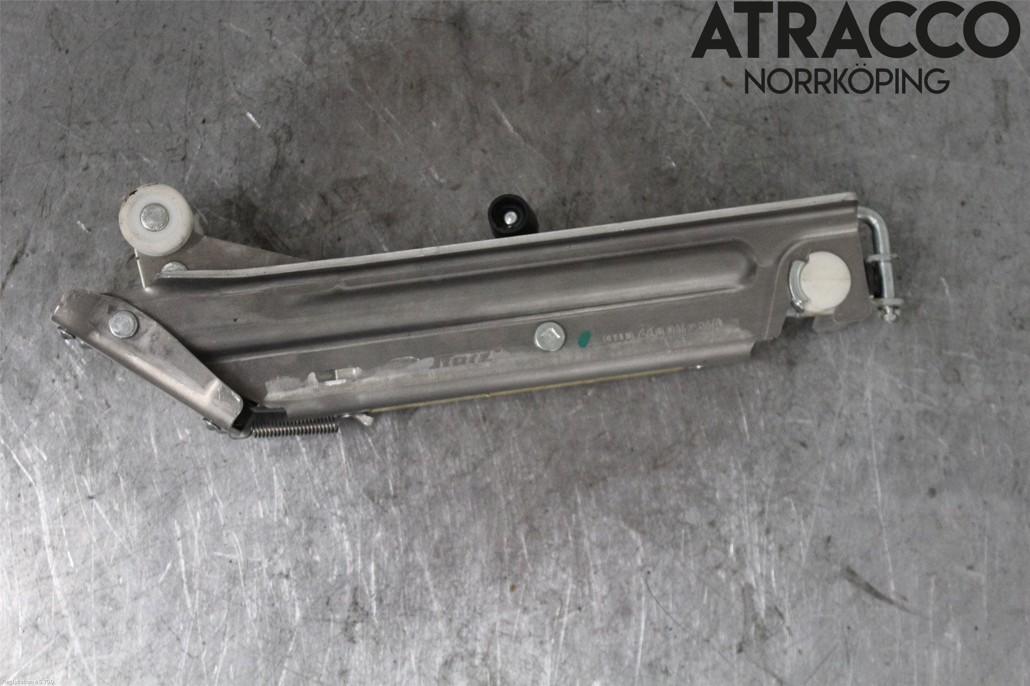 Audi A8/S8 4E  02-09 Domkraft