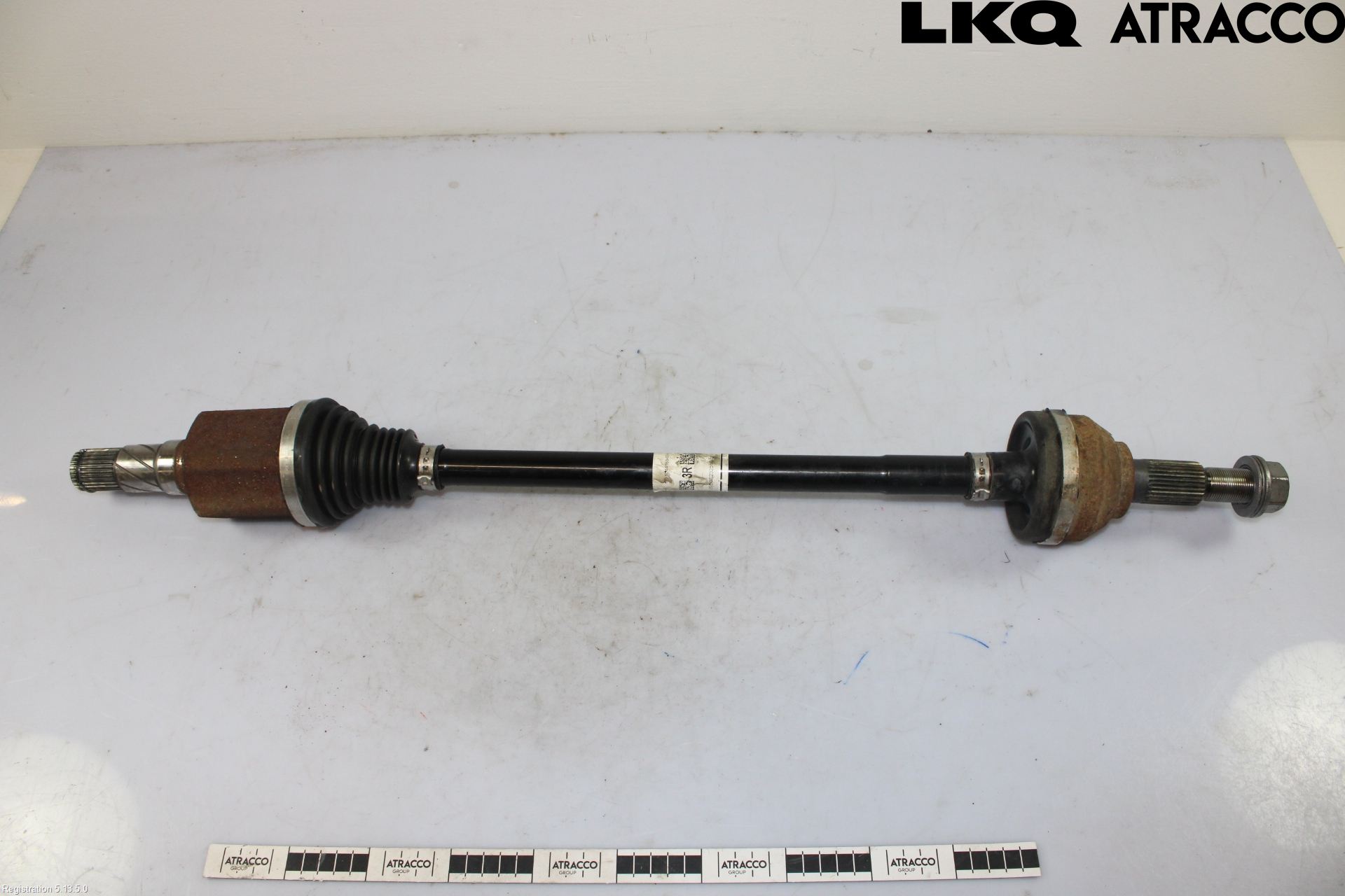 Tesla MODEL 3 17- Drivaxel Bak Höger
