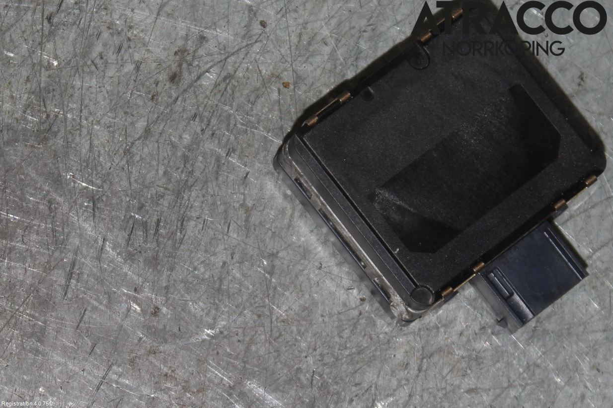 Volkswagen VW GOLF / E-GOLF VII 13-20 Sensor Aktivt Kollisionsskydd