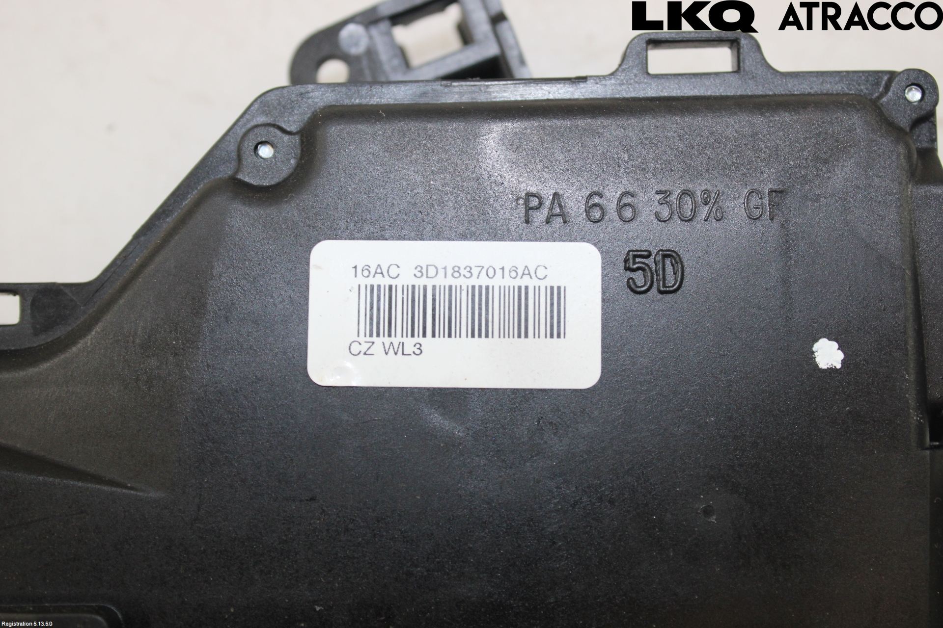 Volkswagen VW GOLF V 04-09 Låskista-Dörrlås