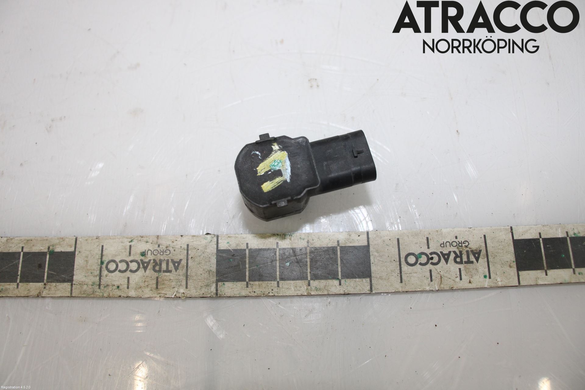 Jaguar XK/XKR 06-14 Parkeringshjälp Frontsensor