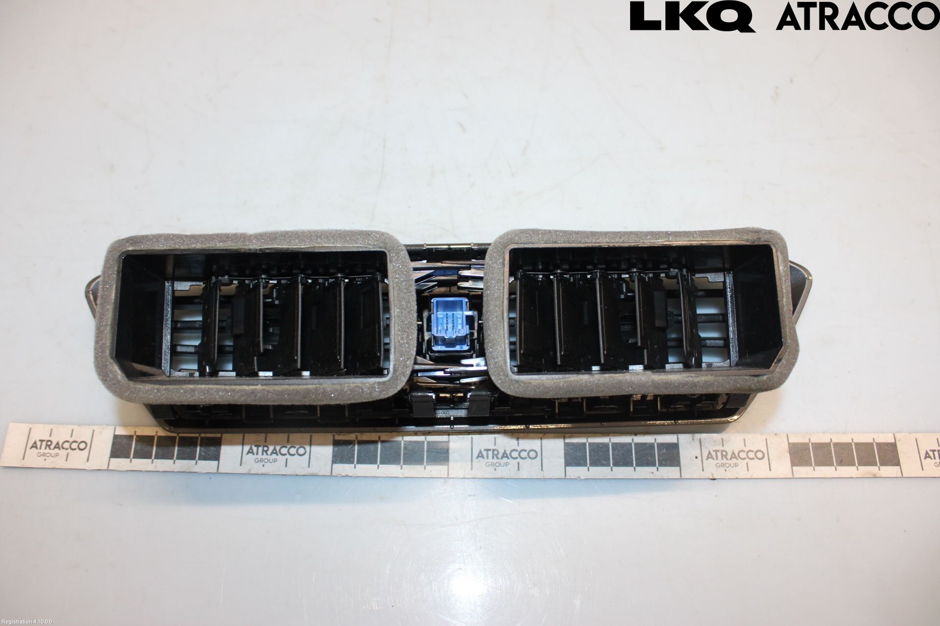 Cupra LEON 21- Defrosterkanal-Munstycke