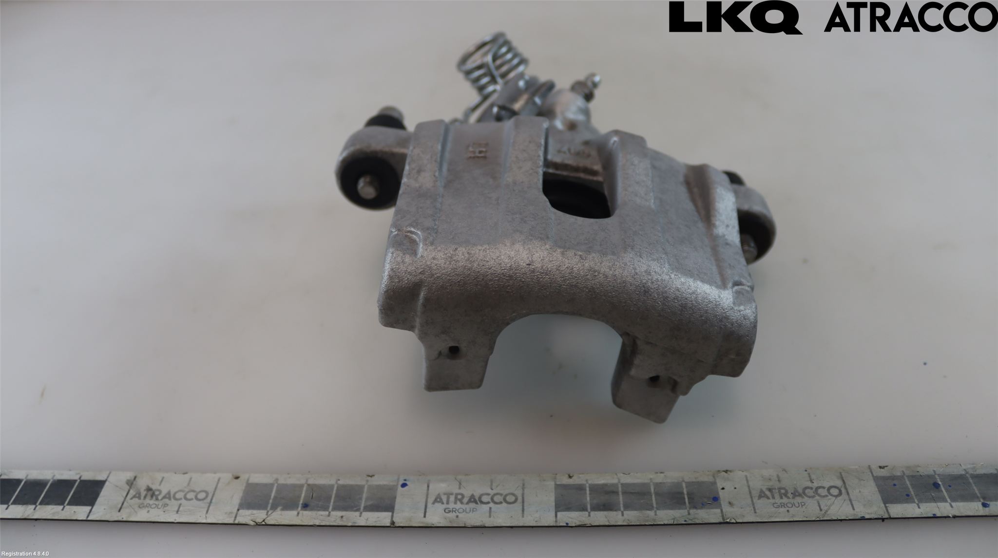 Ford FOCUS     04-07 Bromsok Bak Vänster