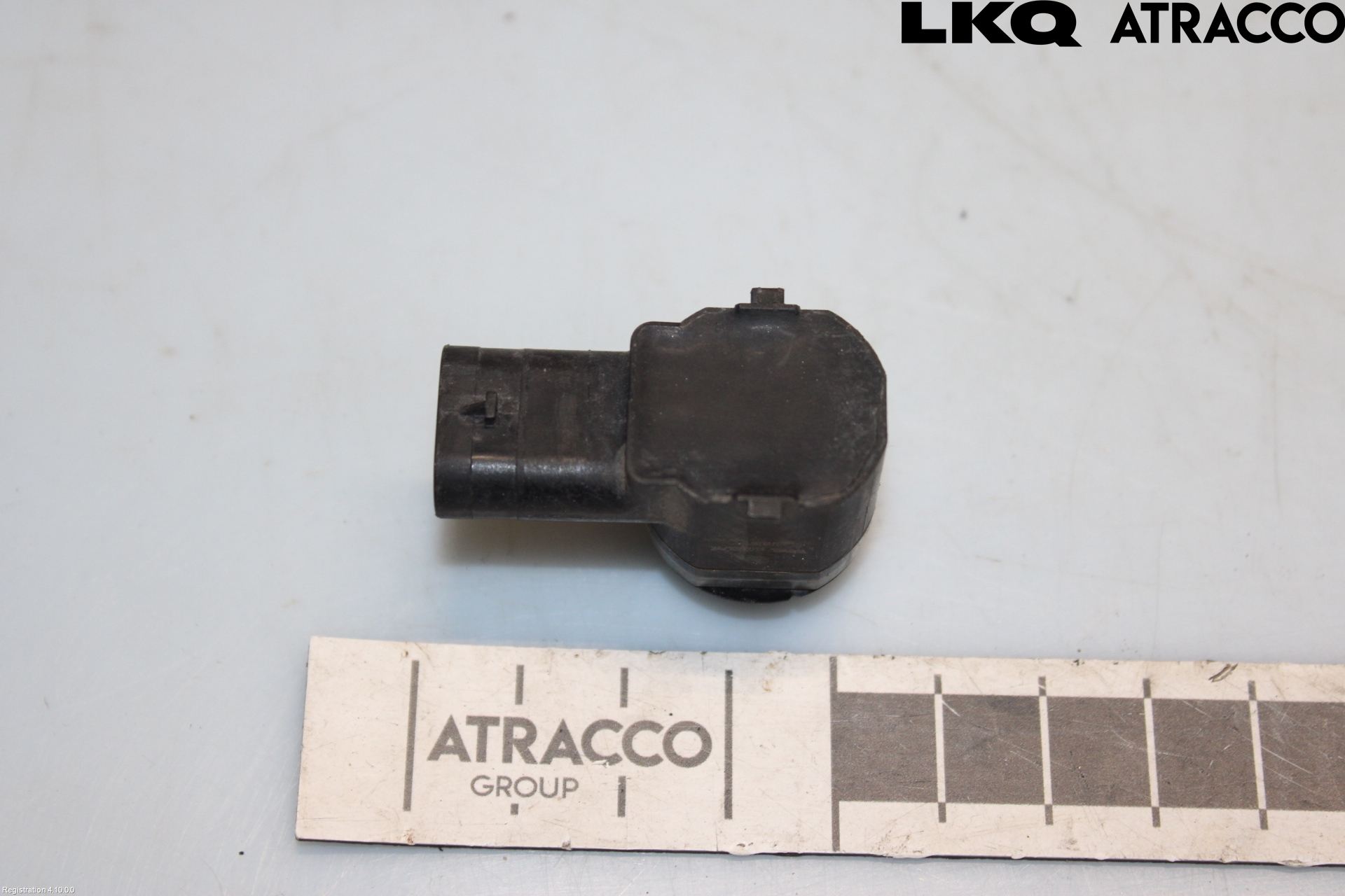 Volkswagen VW PASSAT 11-14 Parkeringshjälp Frontsensor