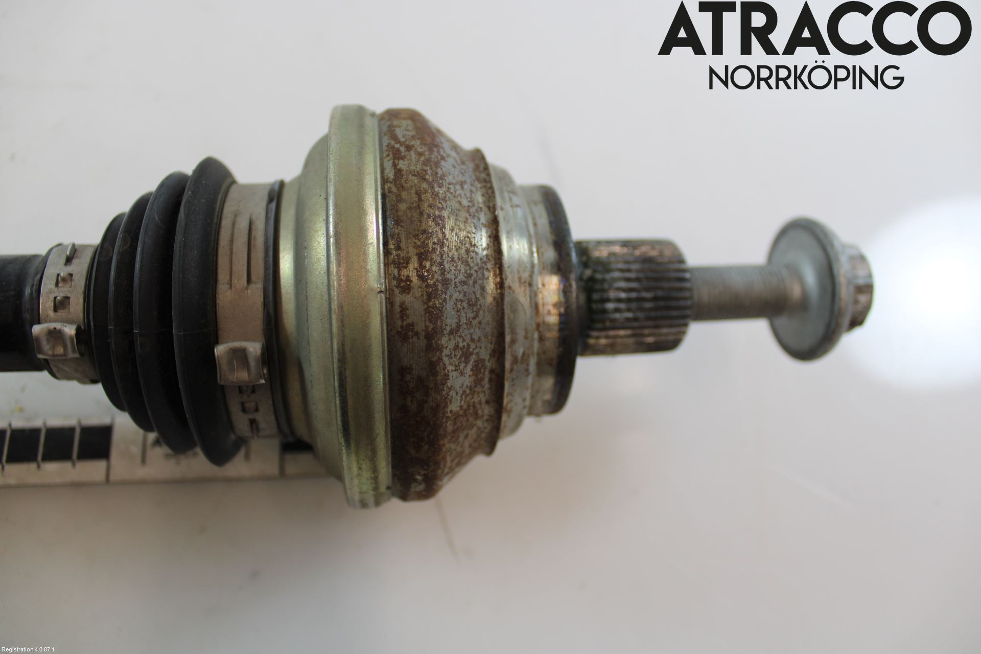 Volkswagen VW ID.5 22- Drivaxel Bak Vänster