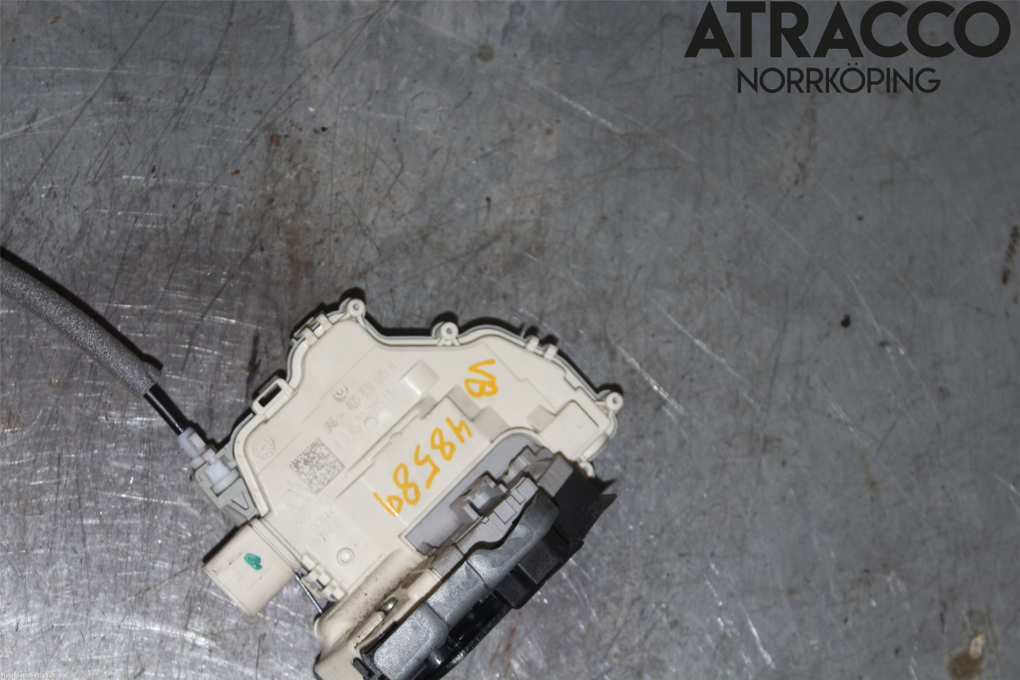 Audi A4/S4 B9 16-19 Låskista-Dörrlås