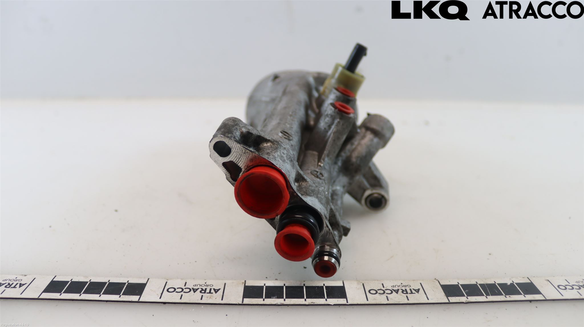 Jaguar XF (X260) 16-24 Oljefilterhållare