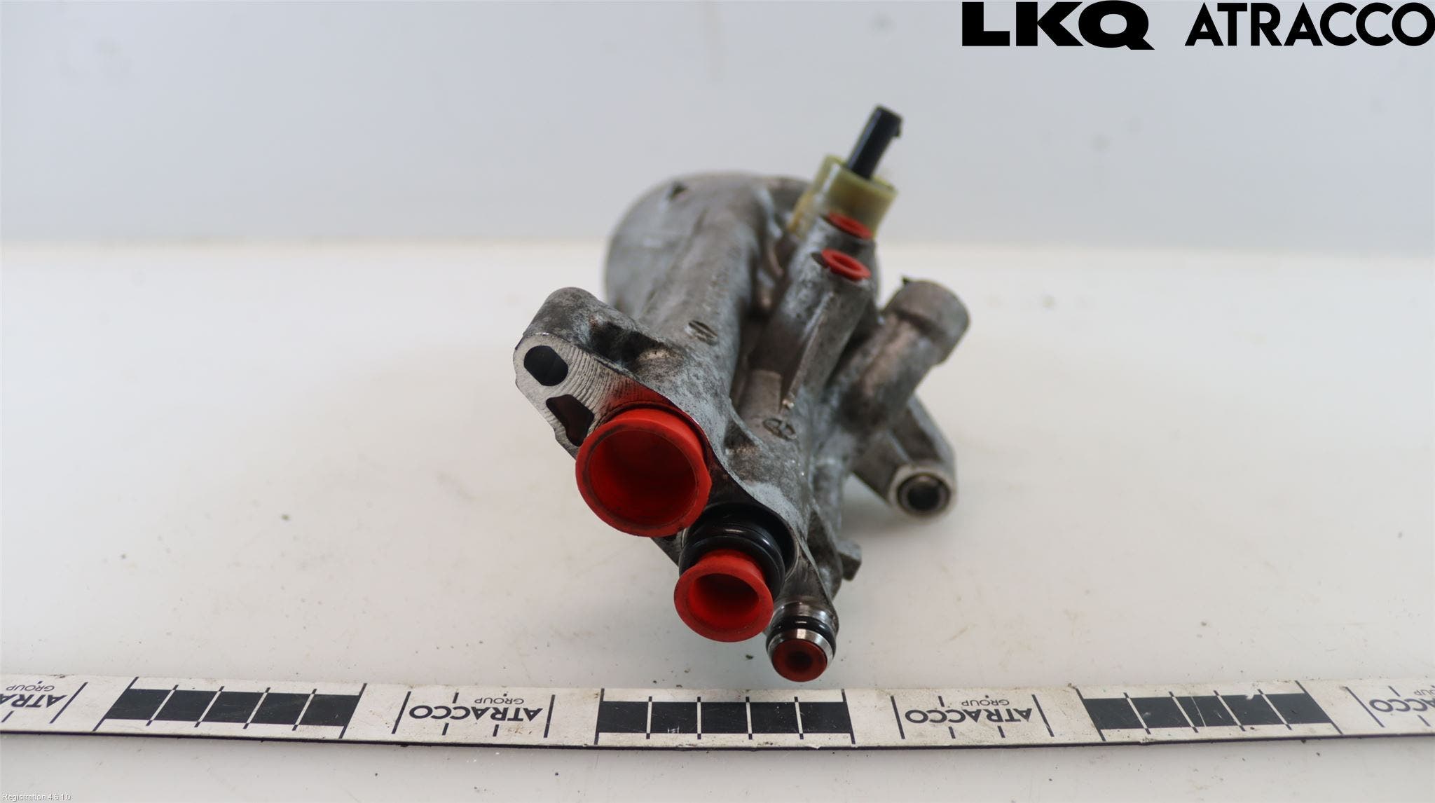 Jaguar XF (X260) 16-24 Oljefilterhållare