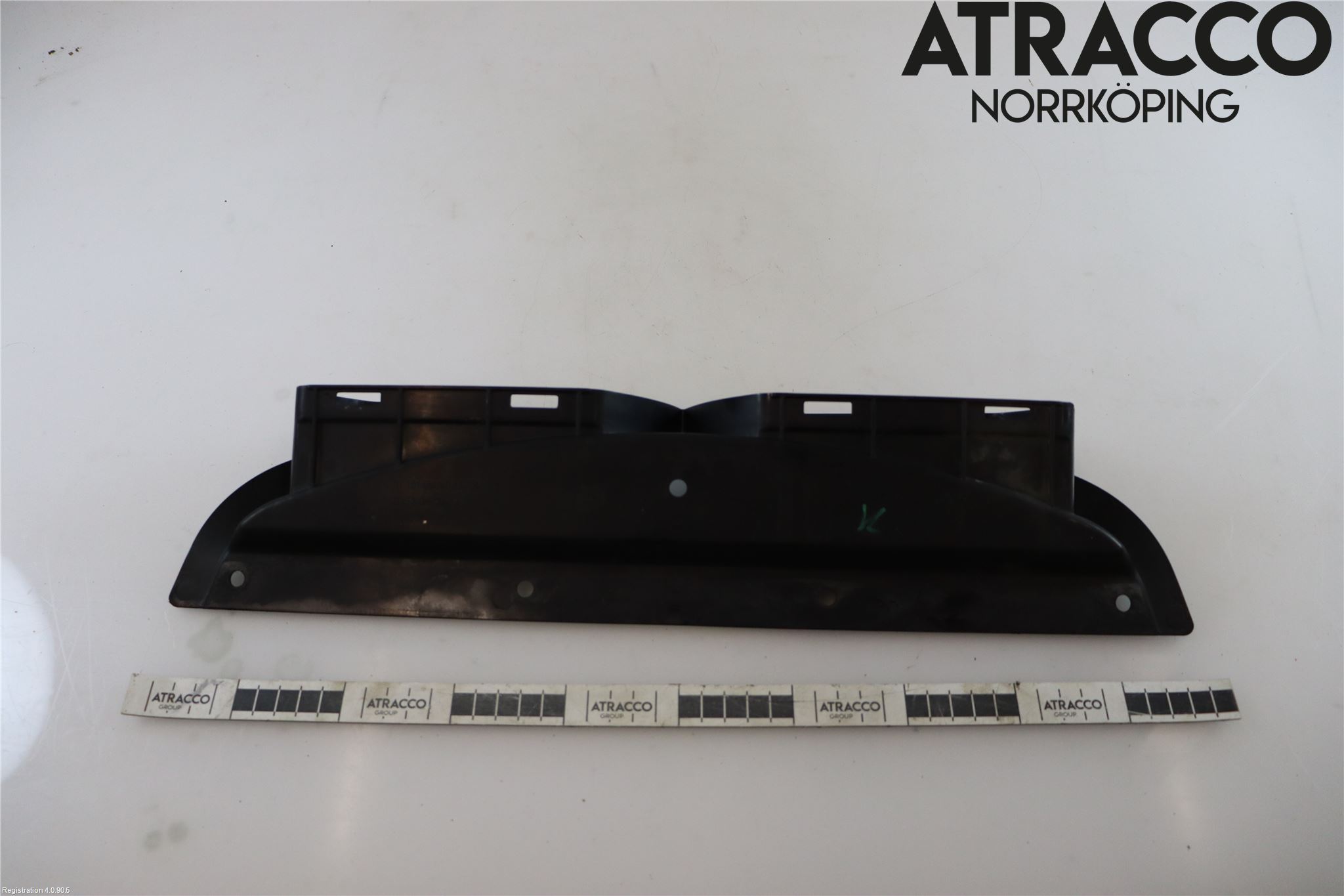 Jaguar F-PACE Deflektor Plåt-Plast Kylning