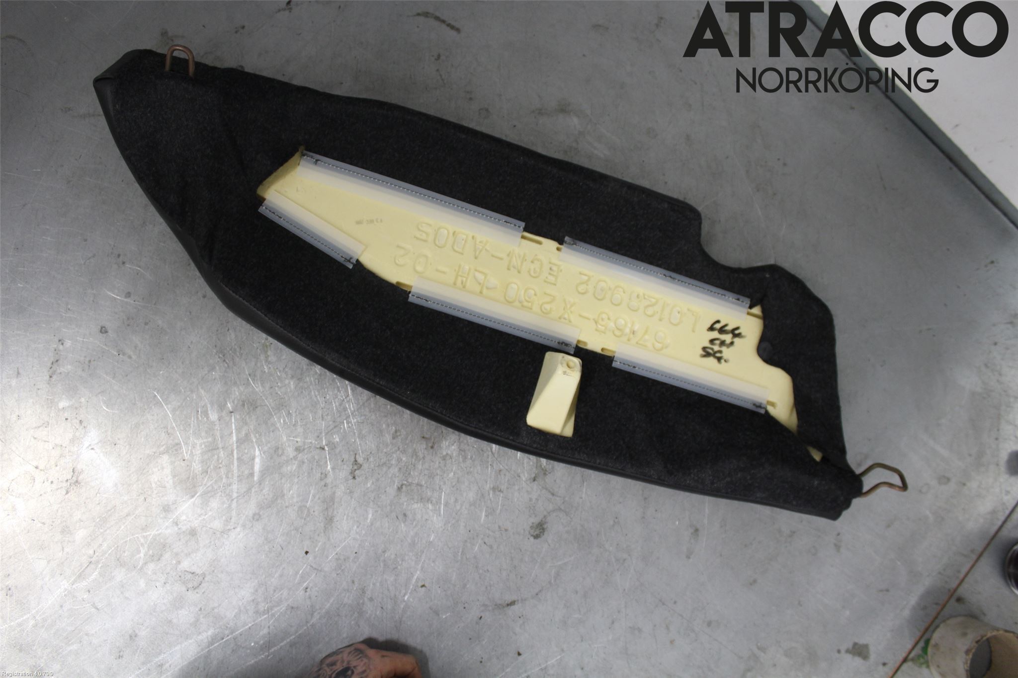 Jaguar XF 08-15 Inredning Ryggdyna Bak