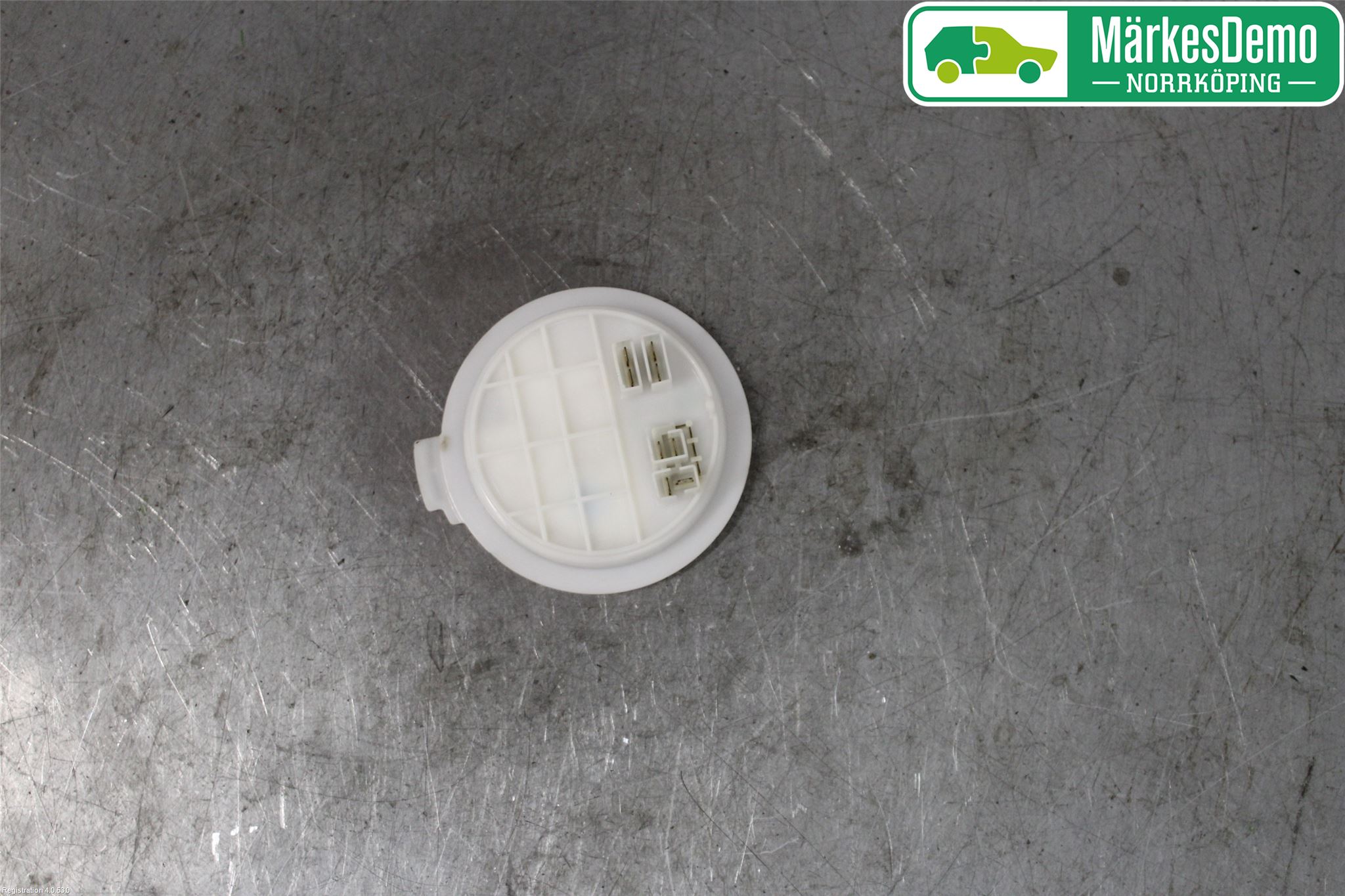 Volkswagen VW PHAETON Bränslepump Konsol-Fäste