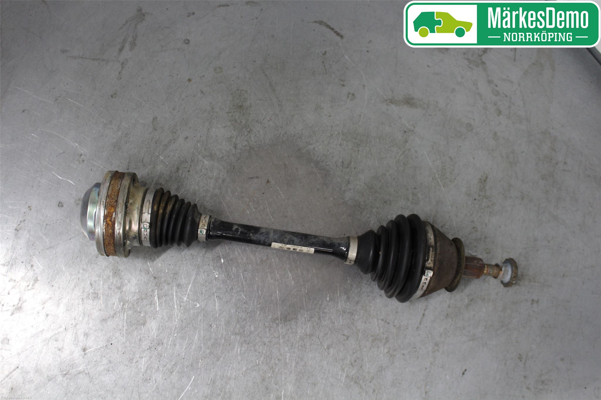 Skoda FABIA 15-21 Drivaxel Fram Vänster