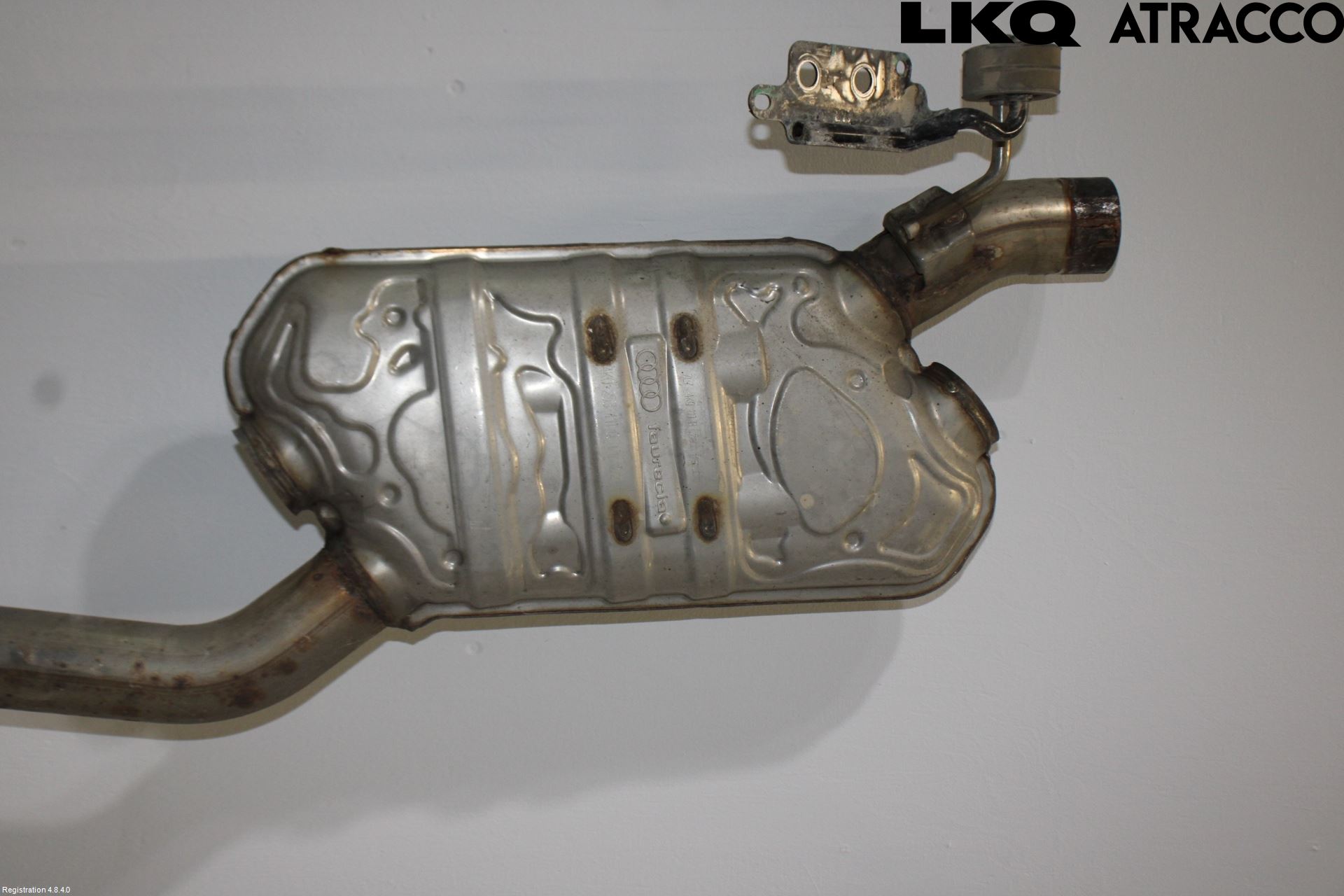 Audi A6 F2/C8 19- Avgas Halvsats