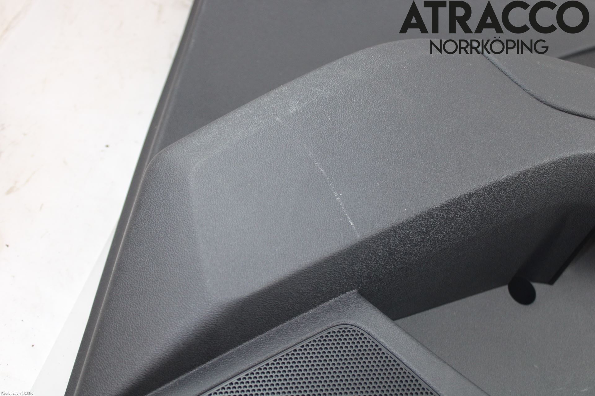 Audi Q4 E-TRON FZ 22- Dörrklädsel Hö