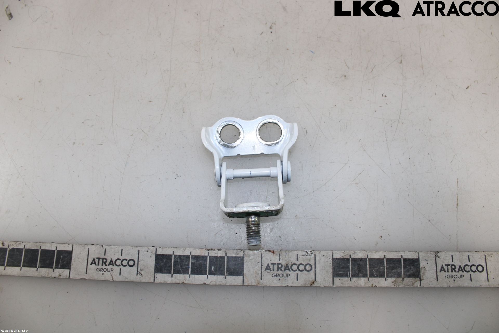 Toyota YARIS XP21 20- Bakluckegångjärn Vä