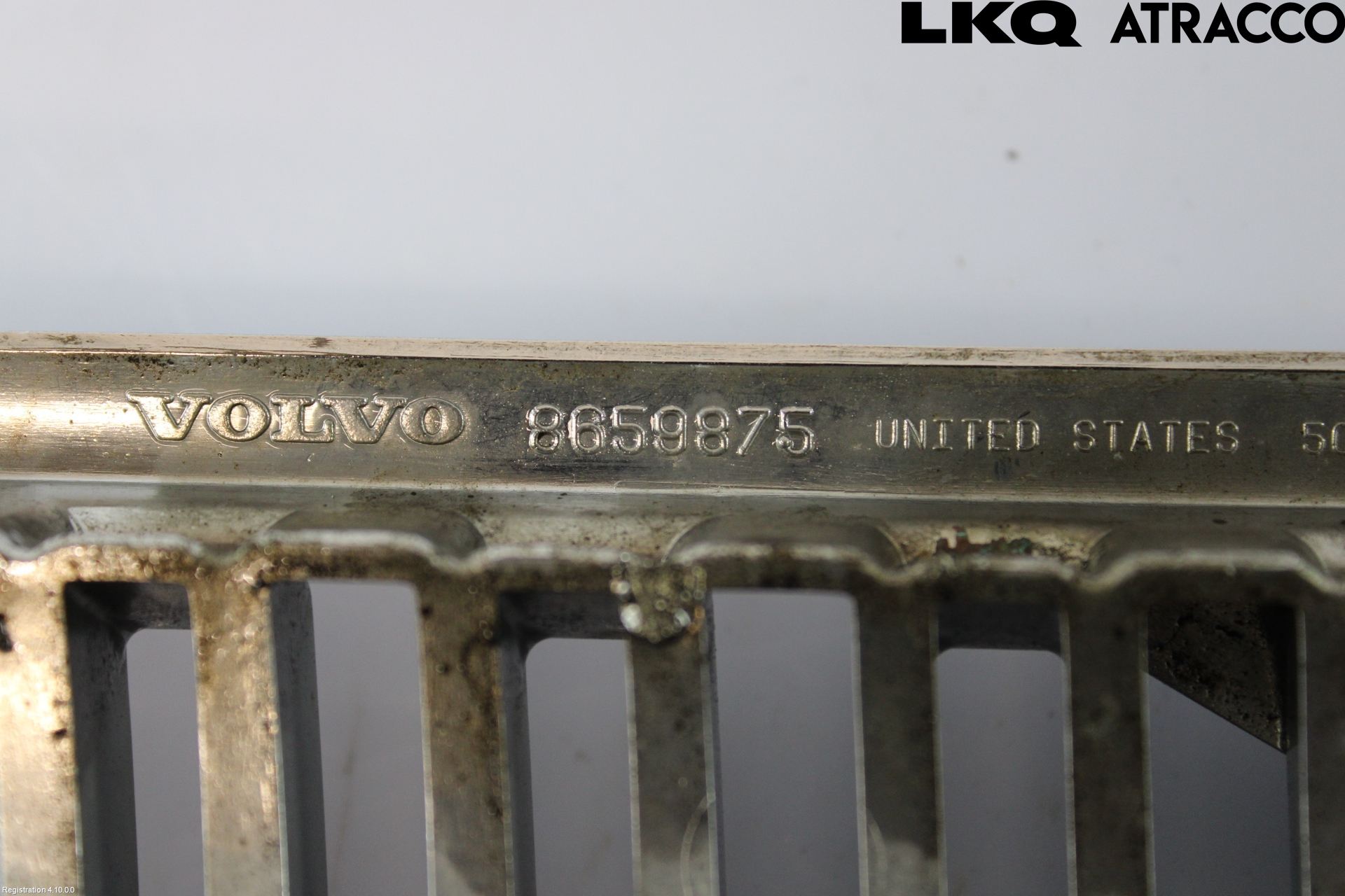 Volvo V70 00-04 Grill Komp