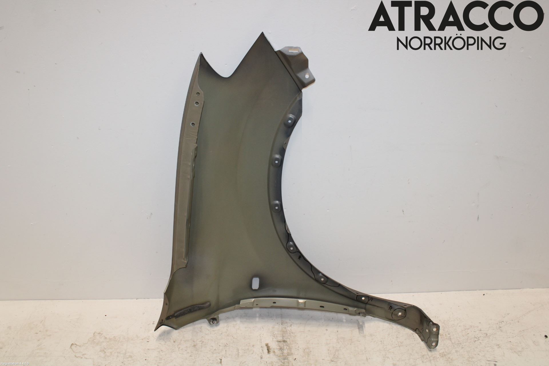 Nissan NOTE E11 06-14 Skärm Fram Vänster