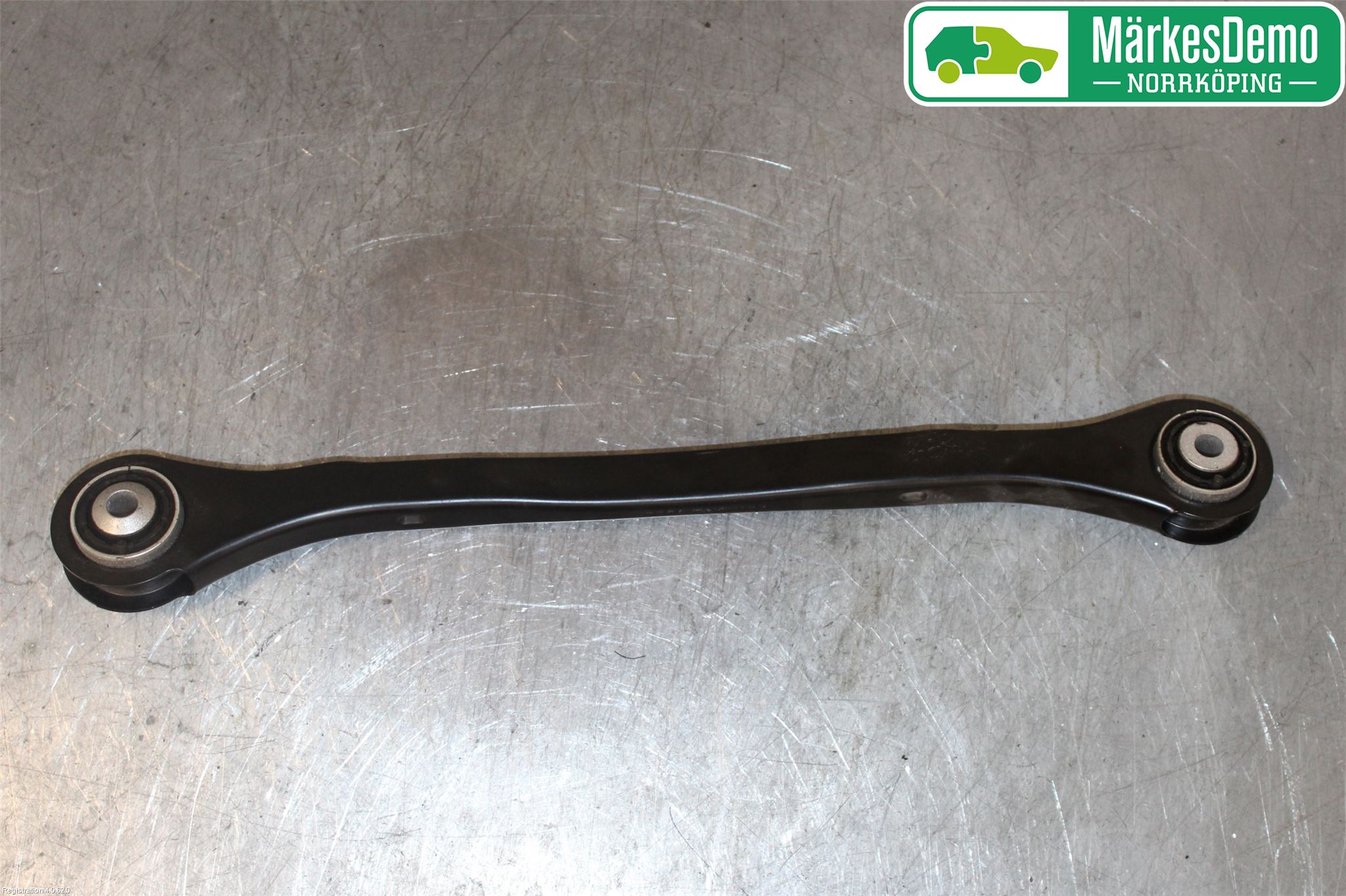 Audi A4/S4 B9 20- Momentstag Bak