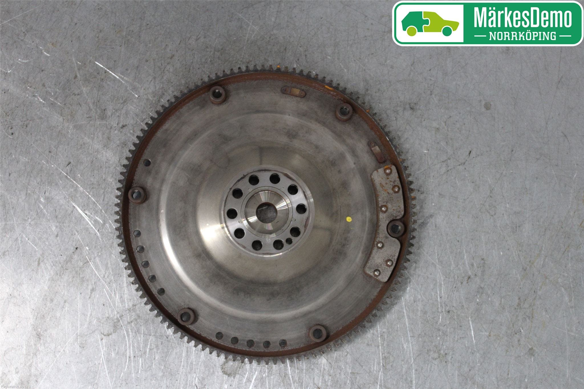 Audi A8/S8 4H 10-17 Svänghjul Aut