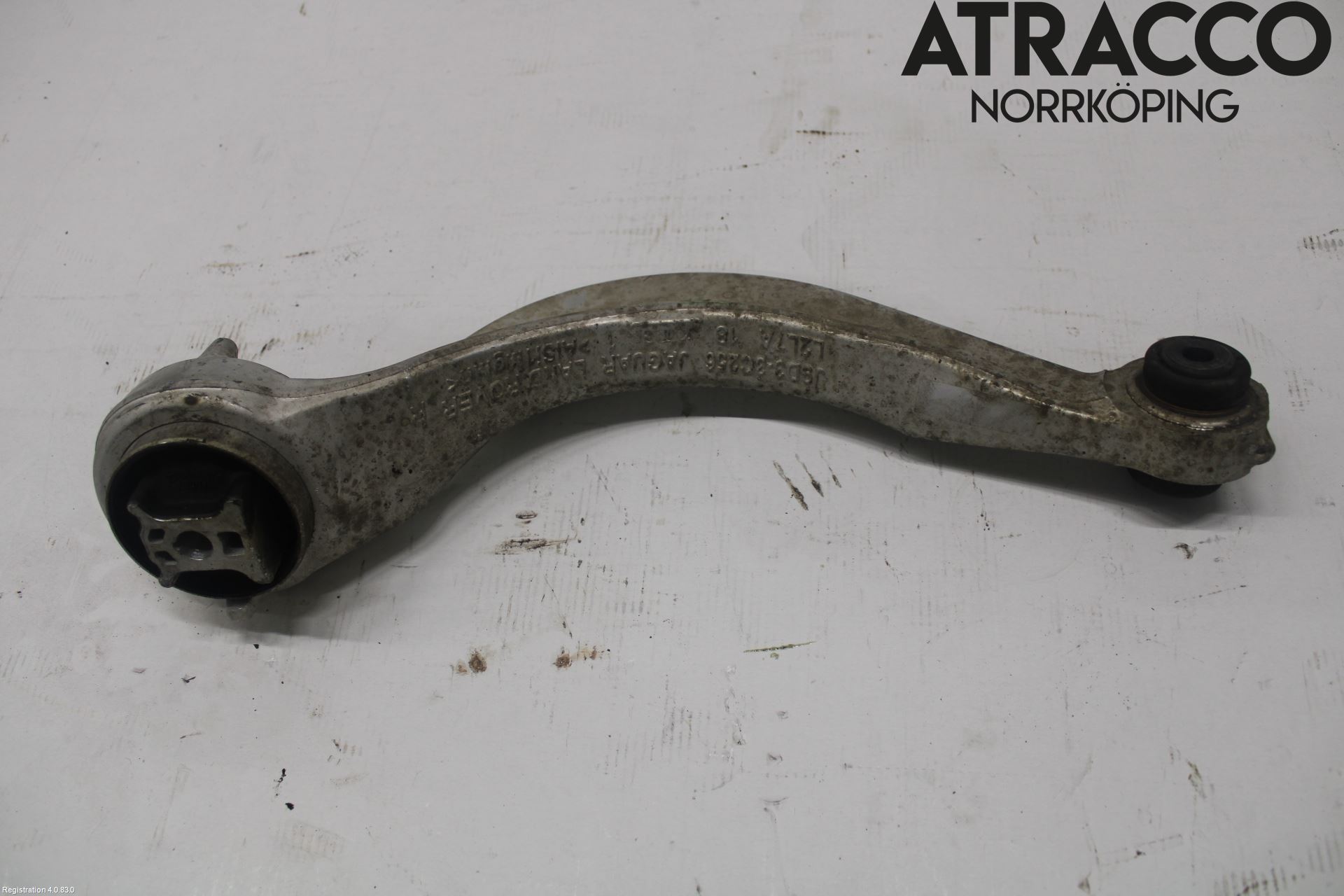 Jaguar I-PACE 18- Bärarm Fram Undre Hö