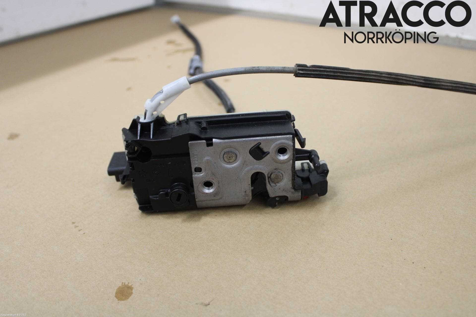 Citroen C4 II 11-18 Låskista-Dörrlås