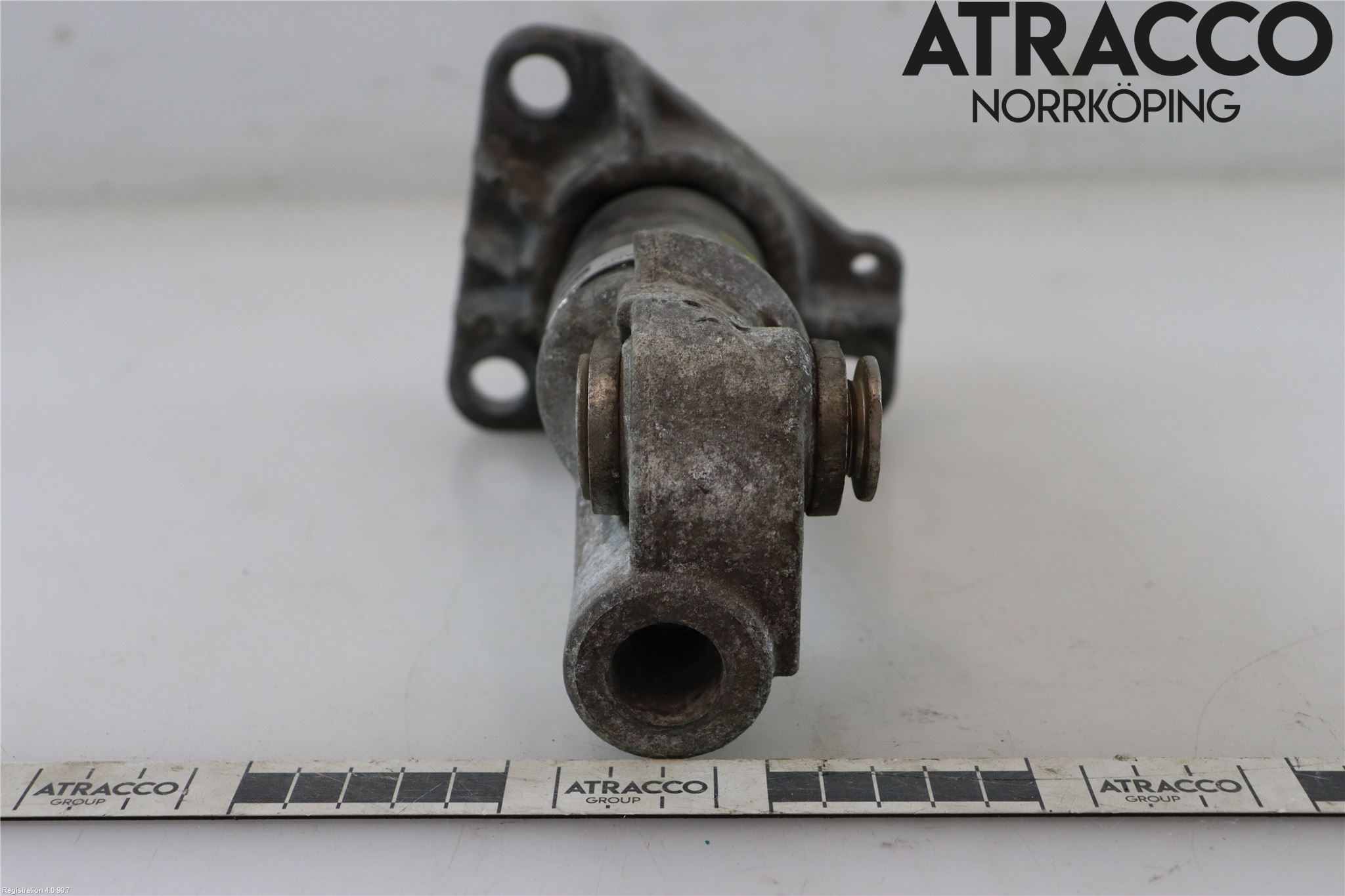 Audi A4/S4 01-05 Stötfångarbärjärn Fram