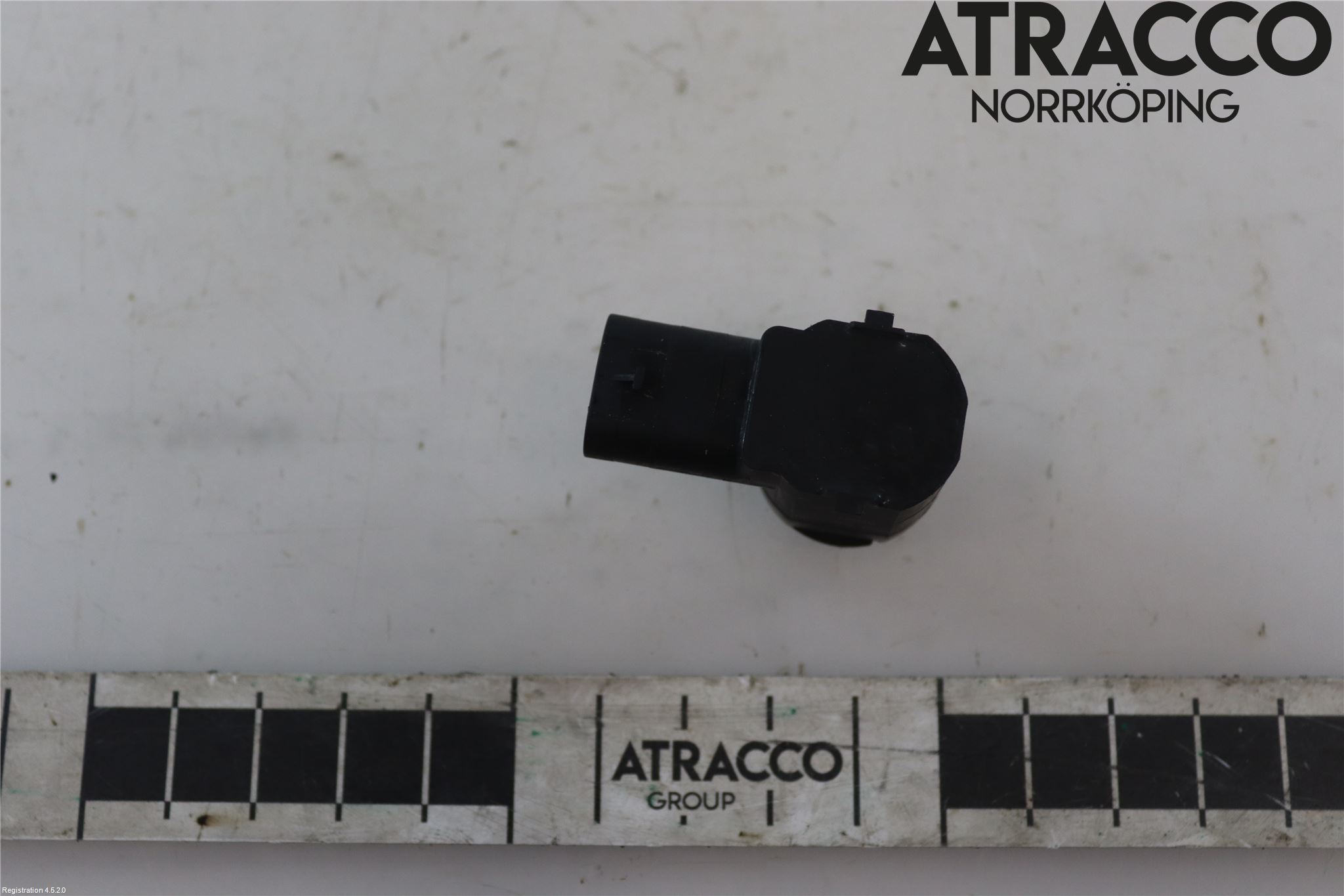 Volvo V40 12-19 Parkeringshjälp Backsensor