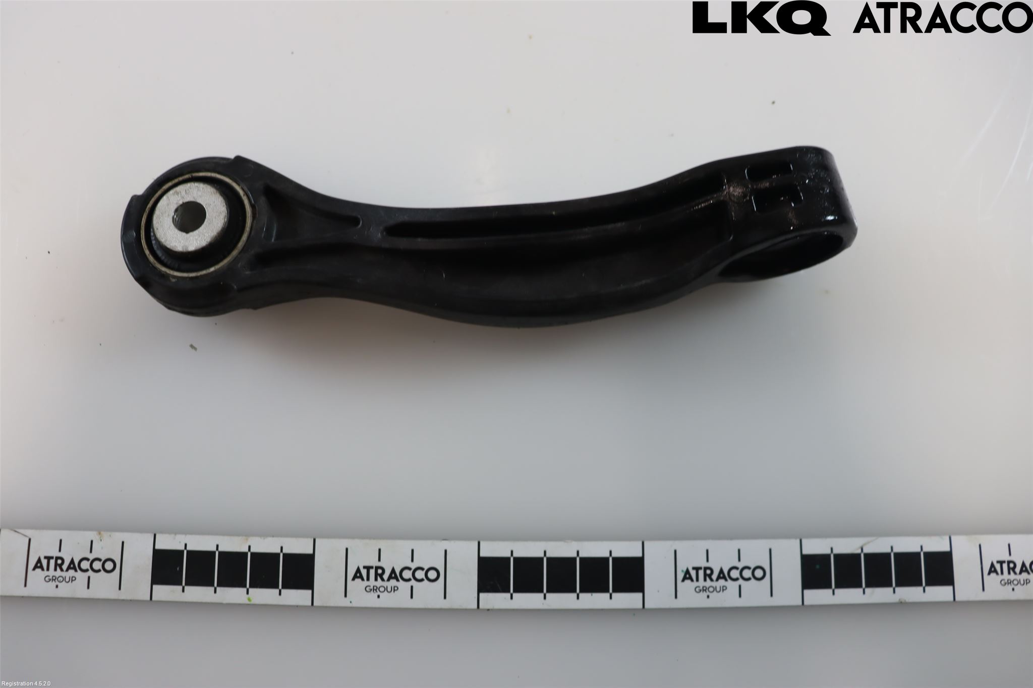 Audi A6 F2/C8 19- Krängningshämmarstag Bak