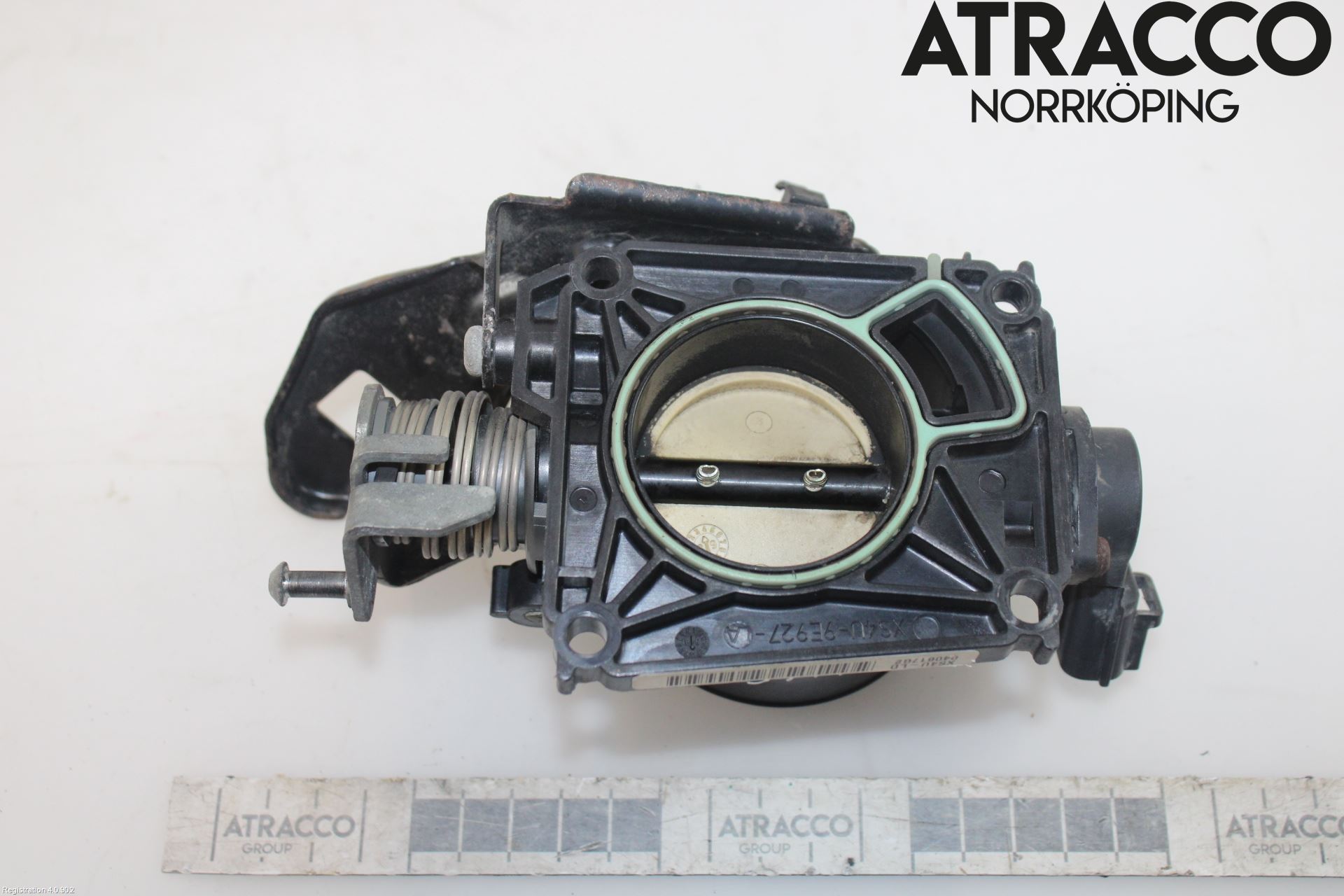 Ford FOCUS     04-07 Injspjällhus